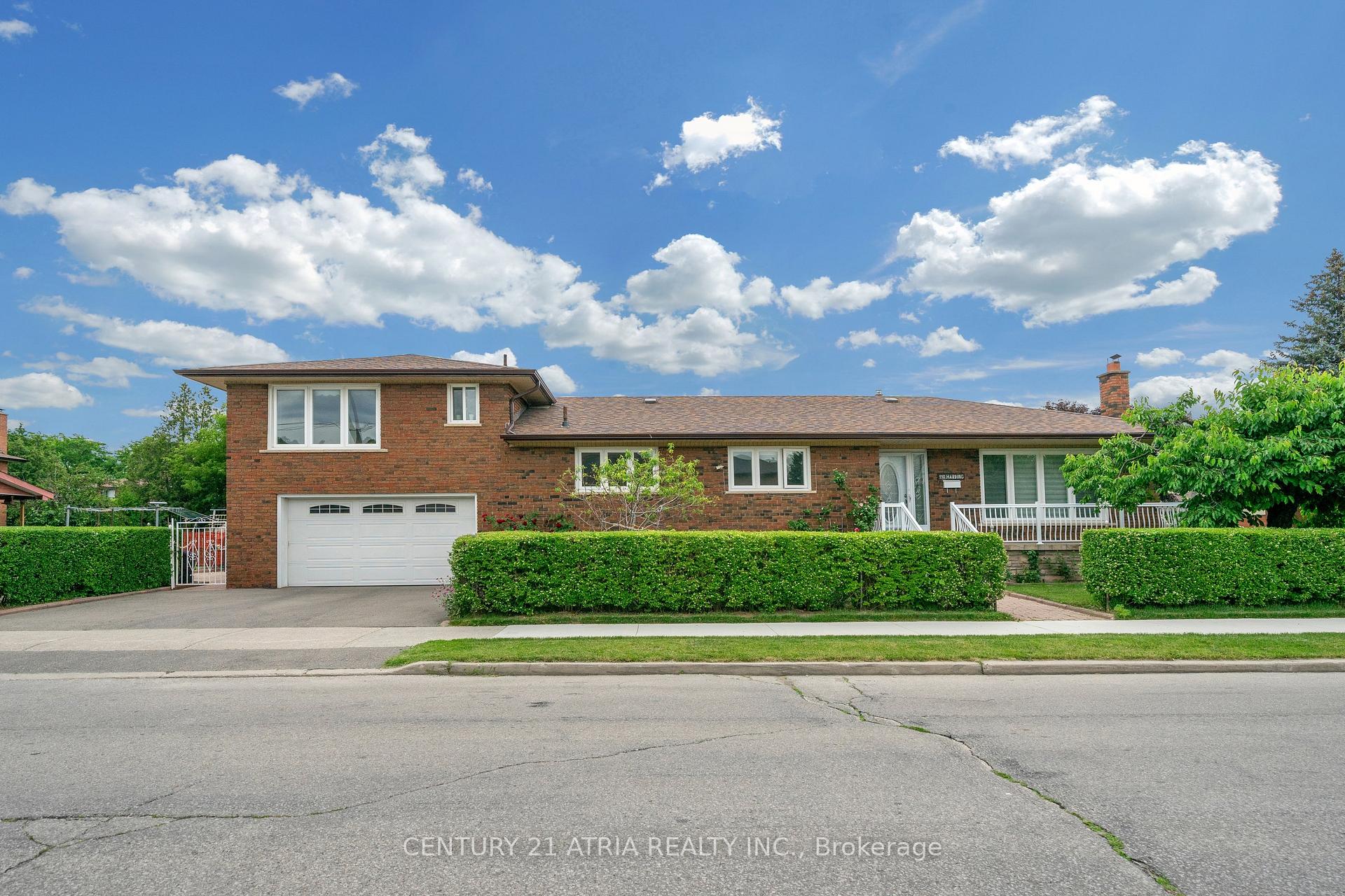 Photo of 110 Harding Avenue