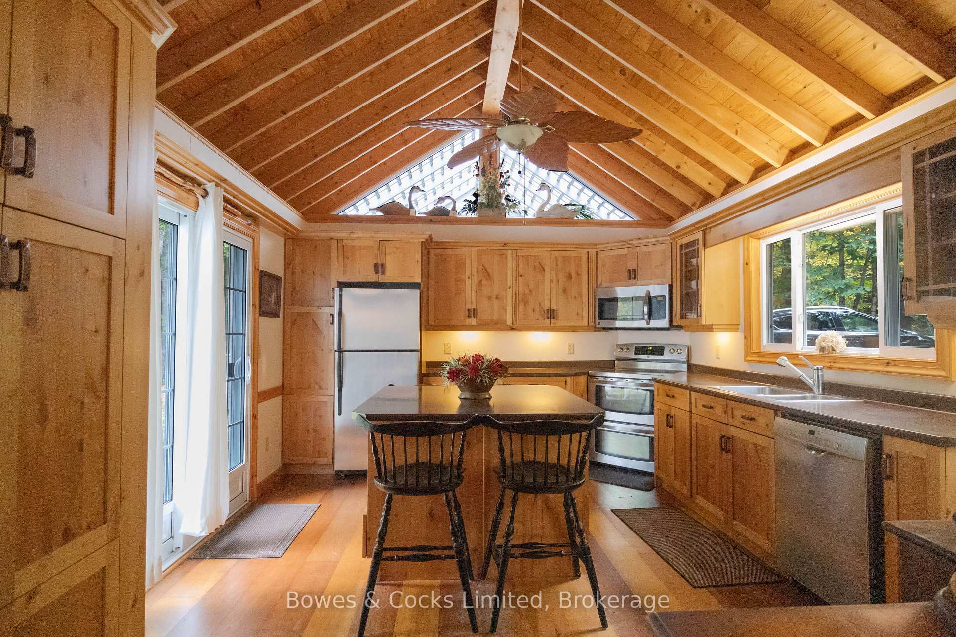 Photo 10 of 408 Couchs Road, North Kawartha — HOMEH