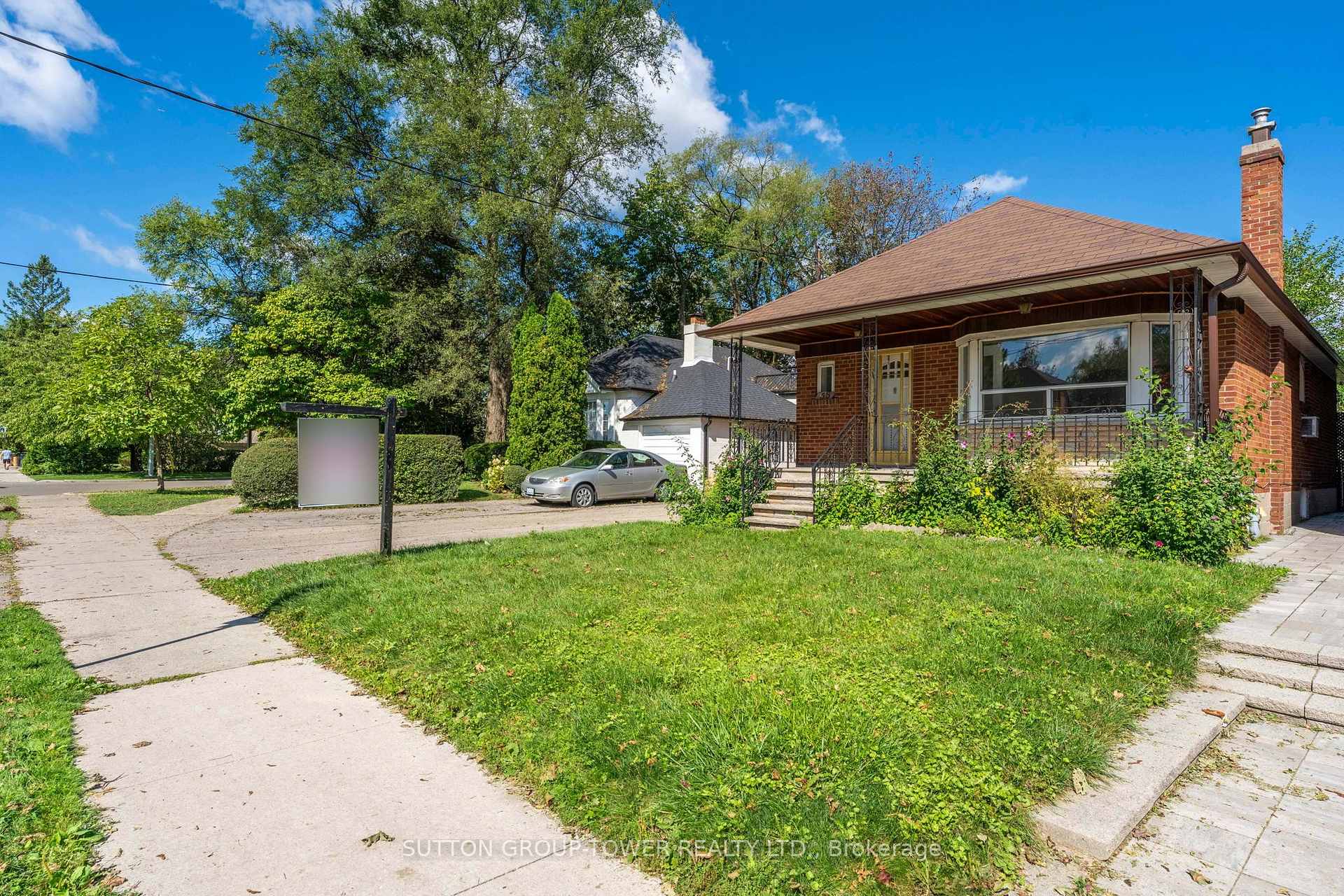 Photo 2 of 58 Shelborne Avenue, Toronto, Bedford Park-Nortown — HOMEH