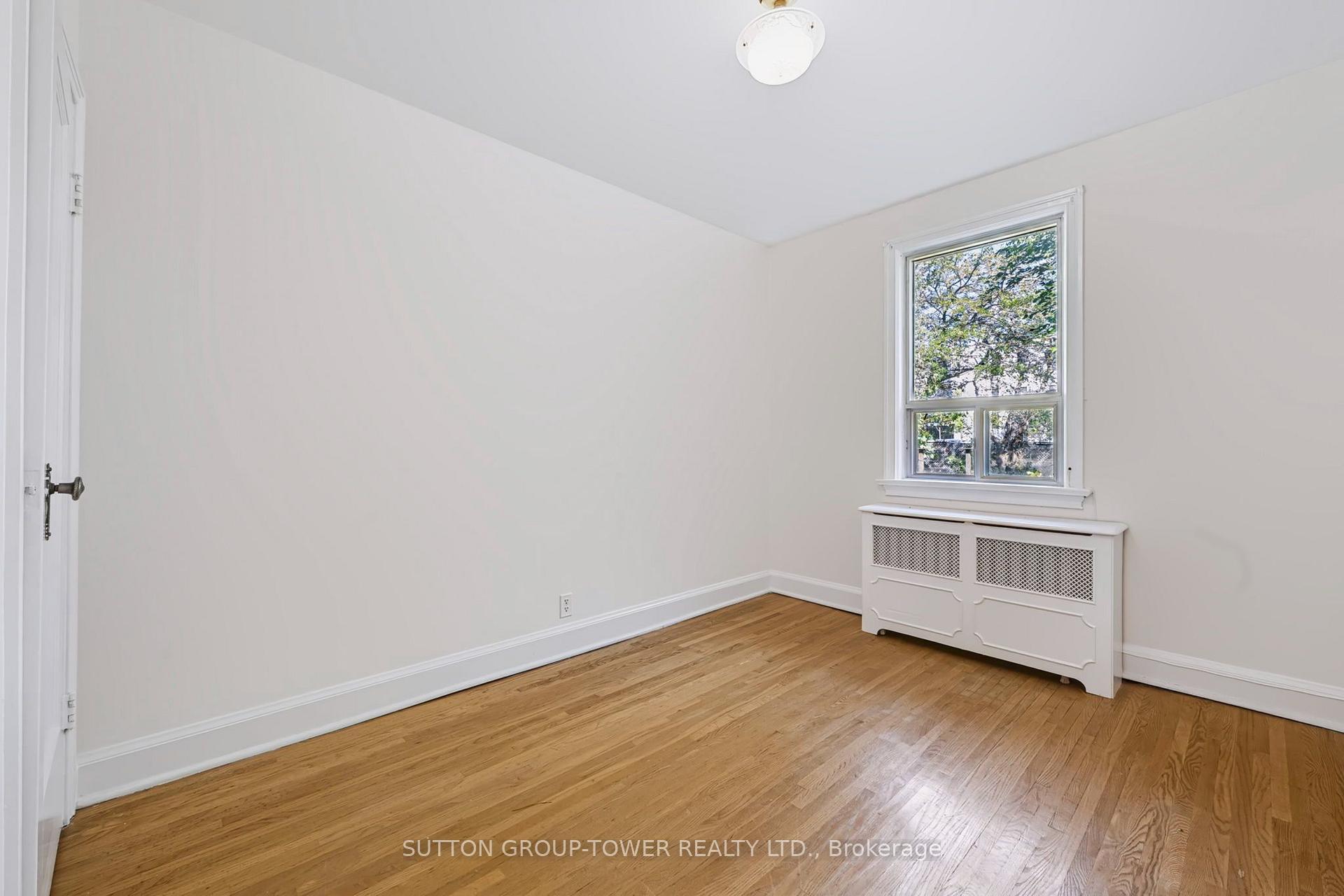 Photo 42 of 58 Shelborne Avenue, Toronto, Bedford Park-Nortown — HOMEH