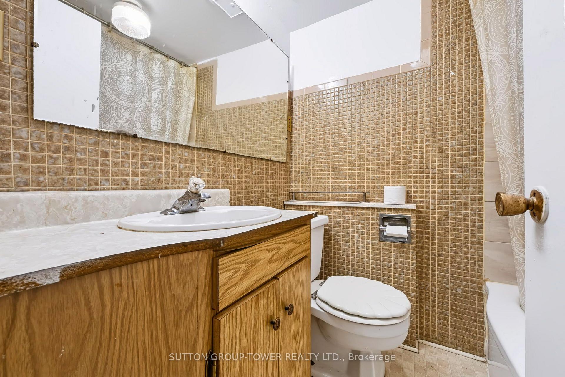 Photo 66 of 58 Shelborne Avenue, Toronto, Bedford Park-Nortown — HOMEH
