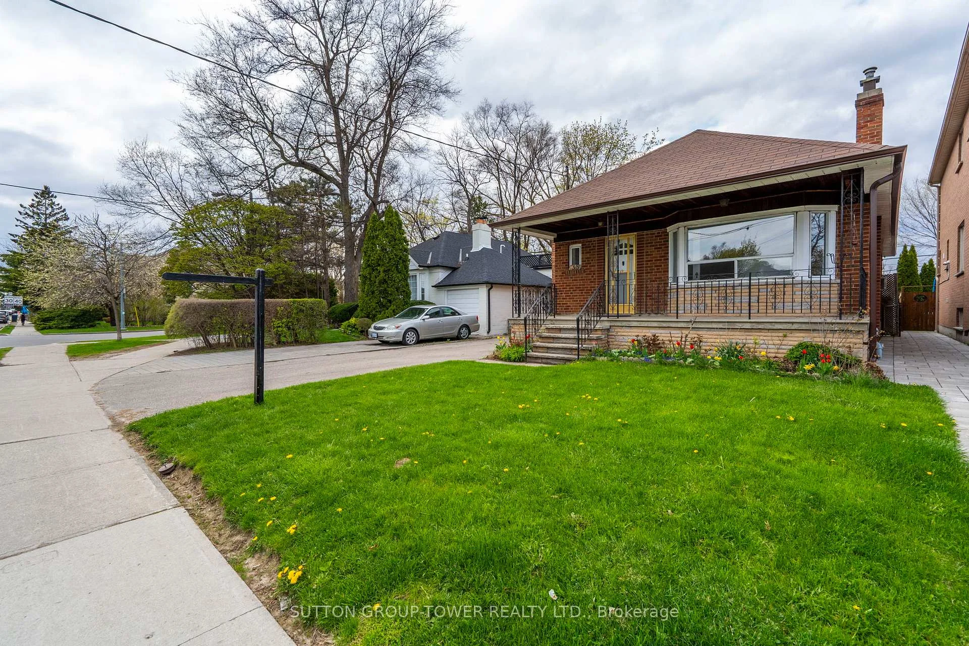 Photo 9 of 58 Shelborne Avenue, Toronto, Bedford Park-Nortown — HOMEH