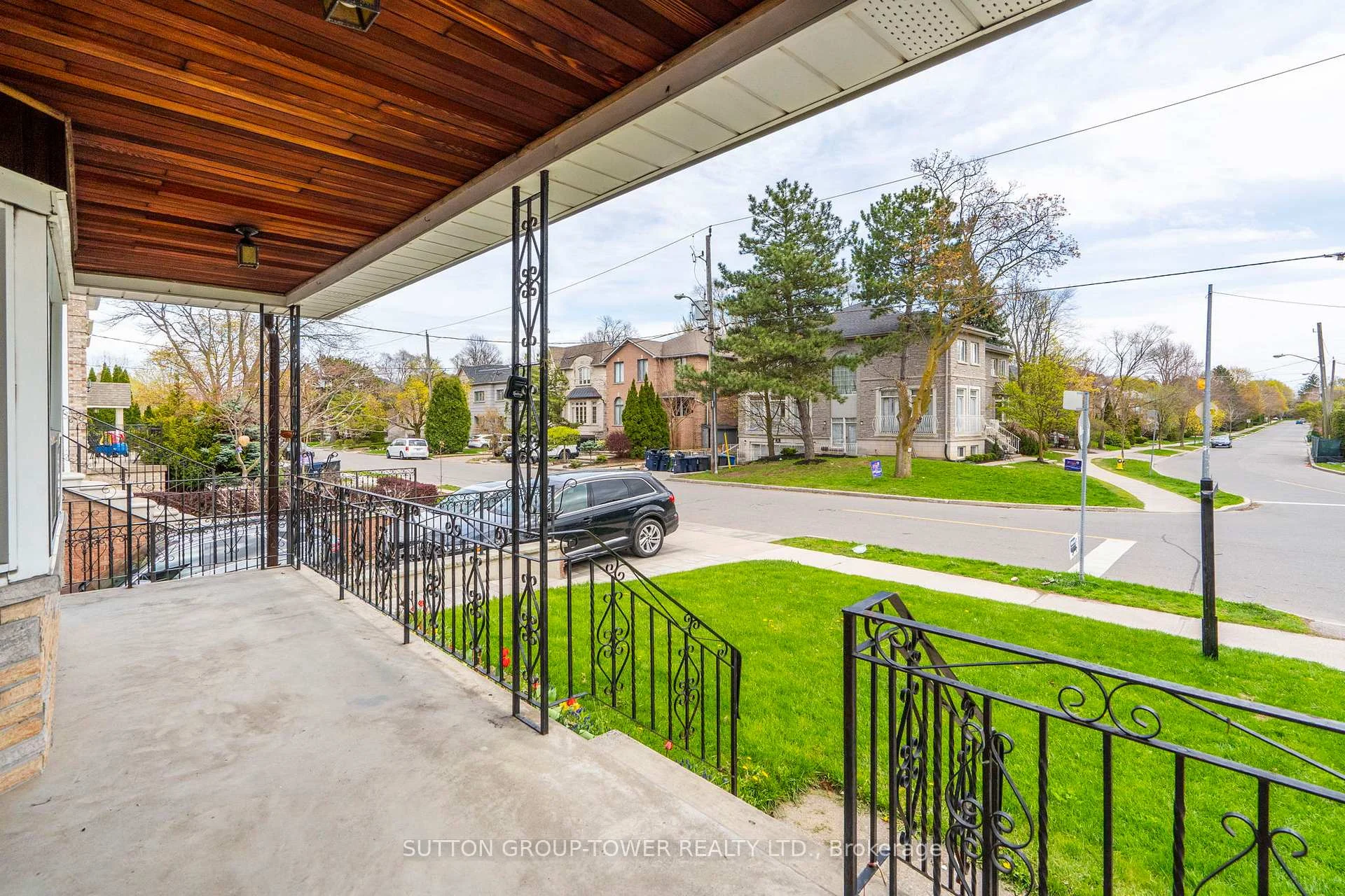 Photo 15 of 58 Shelborne Avenue, Toronto, Bedford Park-Nortown — HOMEH