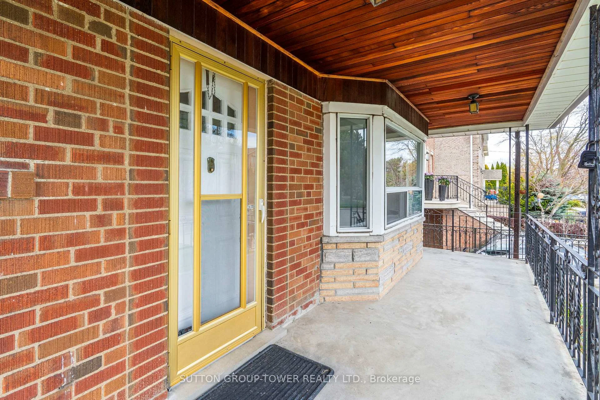 Photo 17 of 58 Shelborne Avenue, Toronto, Bedford Park-Nortown — HOMEH
