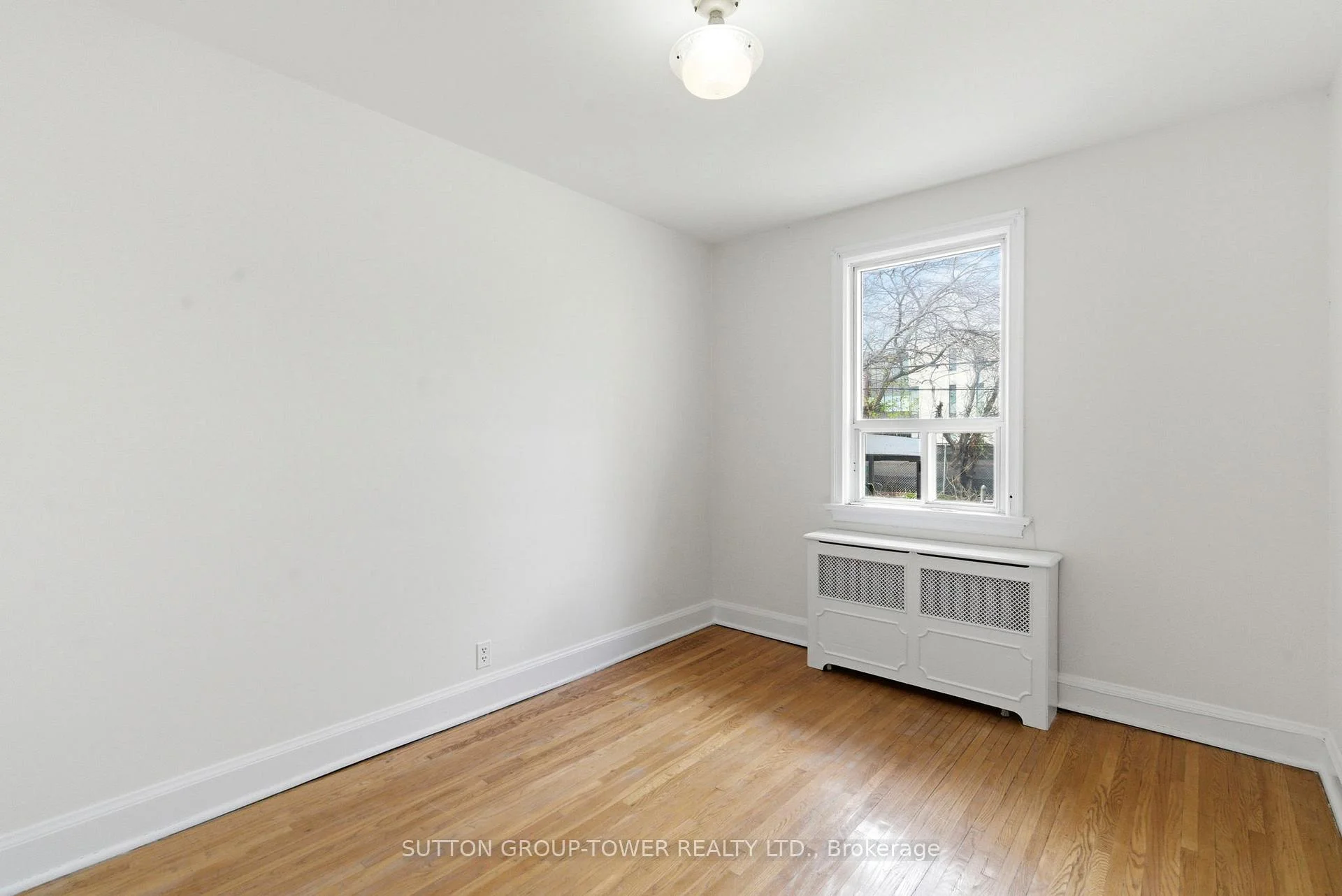 Photo 41 of 58 Shelborne Avenue, Toronto, Bedford Park-Nortown — HOMEH