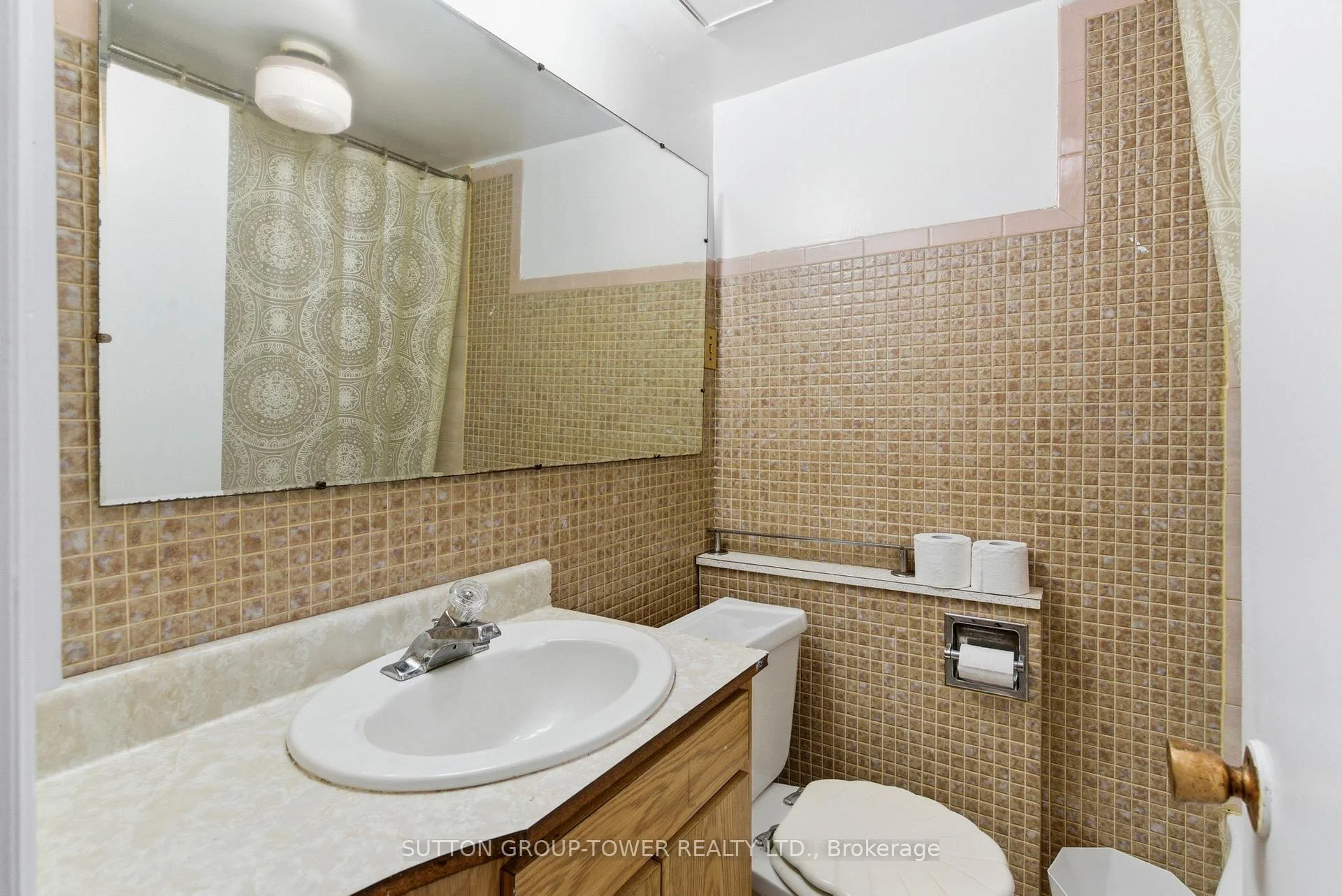 Photo 57 of 58 Shelborne Avenue, Toronto, Bedford Park-Nortown — HOMEH