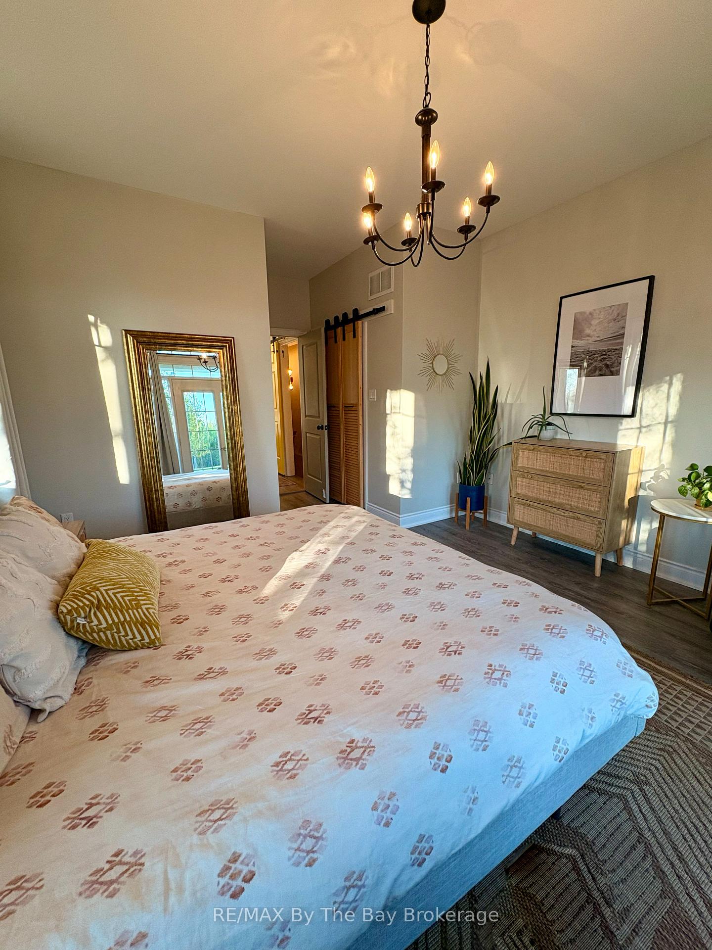 Photo 11 of 300 Stonebridge Boulevard, Wasaga Beach — HOMEH