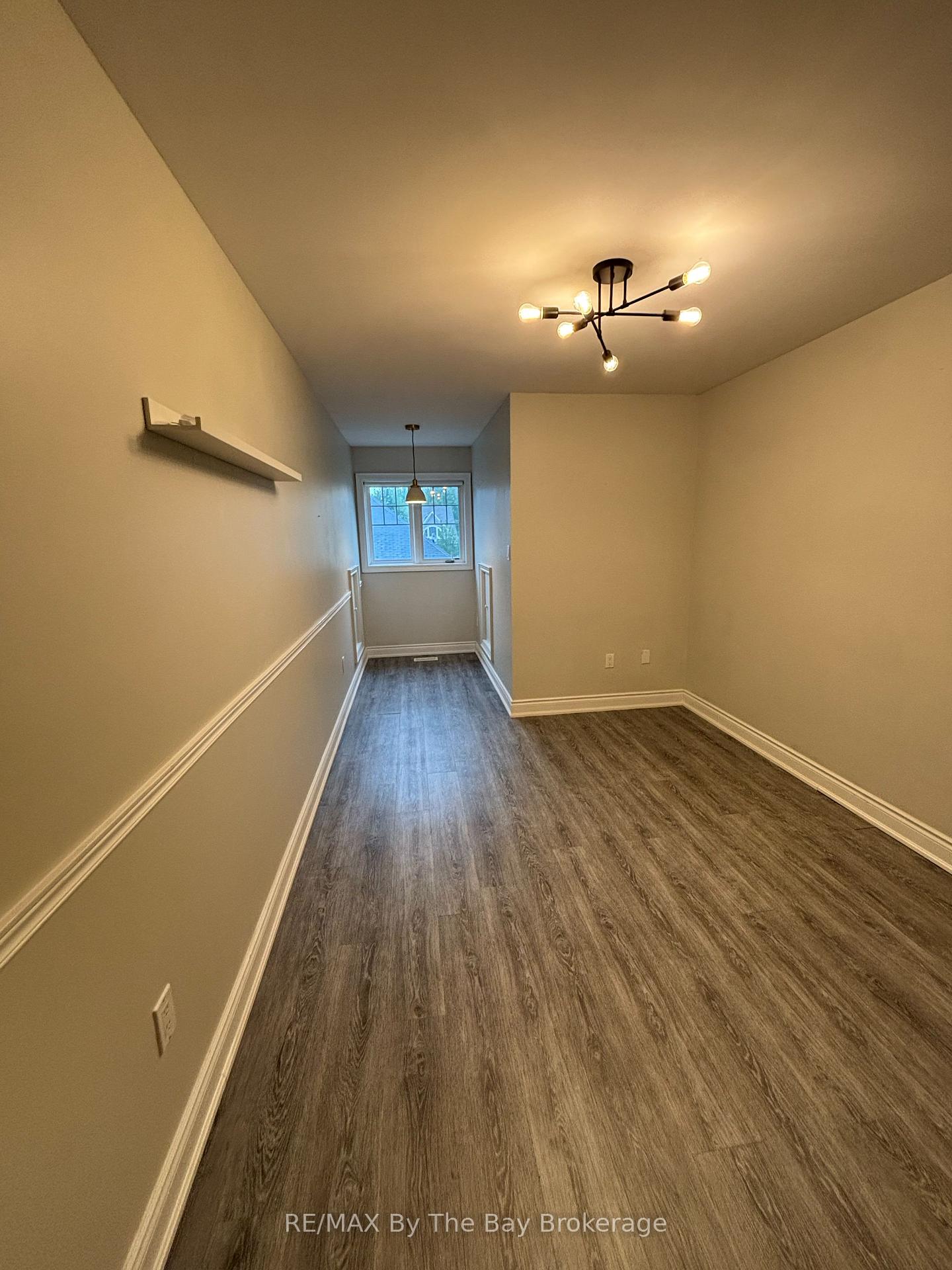 Photo 17 of 300 Stonebridge Boulevard, Wasaga Beach — HOMEH
