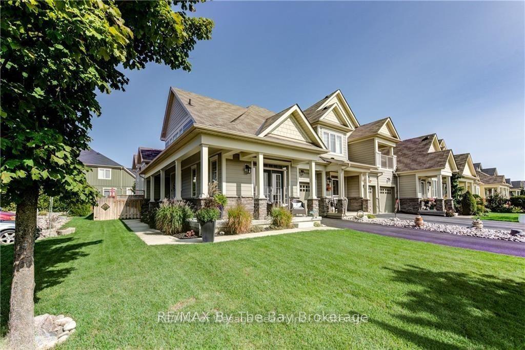 Photo 1 of 300 Stonebridge Boulevard, Wasaga Beach — HOMEH