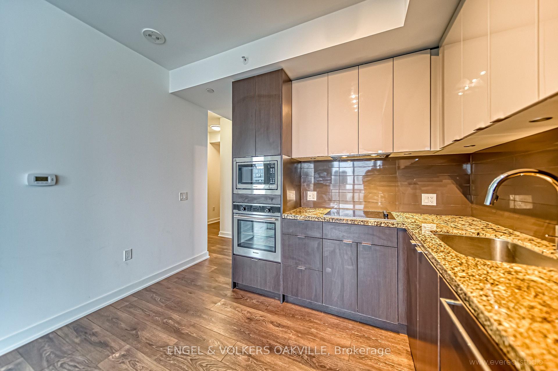 Photo 5 of Unit 2602, 115 Blue Jays Way, Toronto, Waterfront Communities — HOMEH
