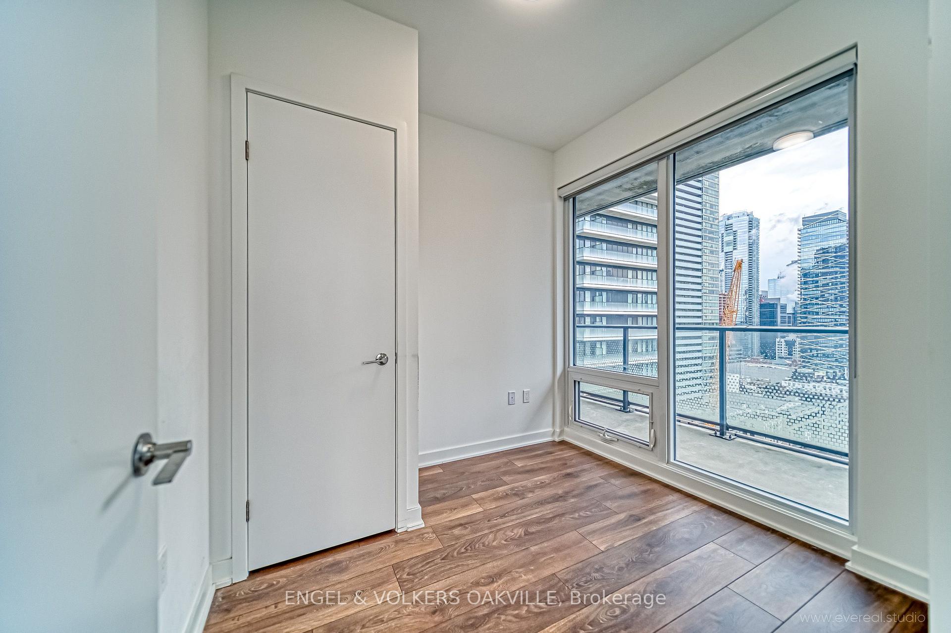 Photo 12 of Unit 2602, 115 Blue Jays Way, Toronto, Waterfront Communities — HOMEH
