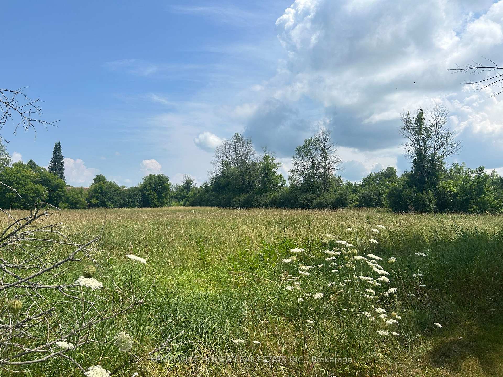 Photo 2 of 472 River Road, North Grenville, North Grenville Twp (Kemptville South) — HOMEH