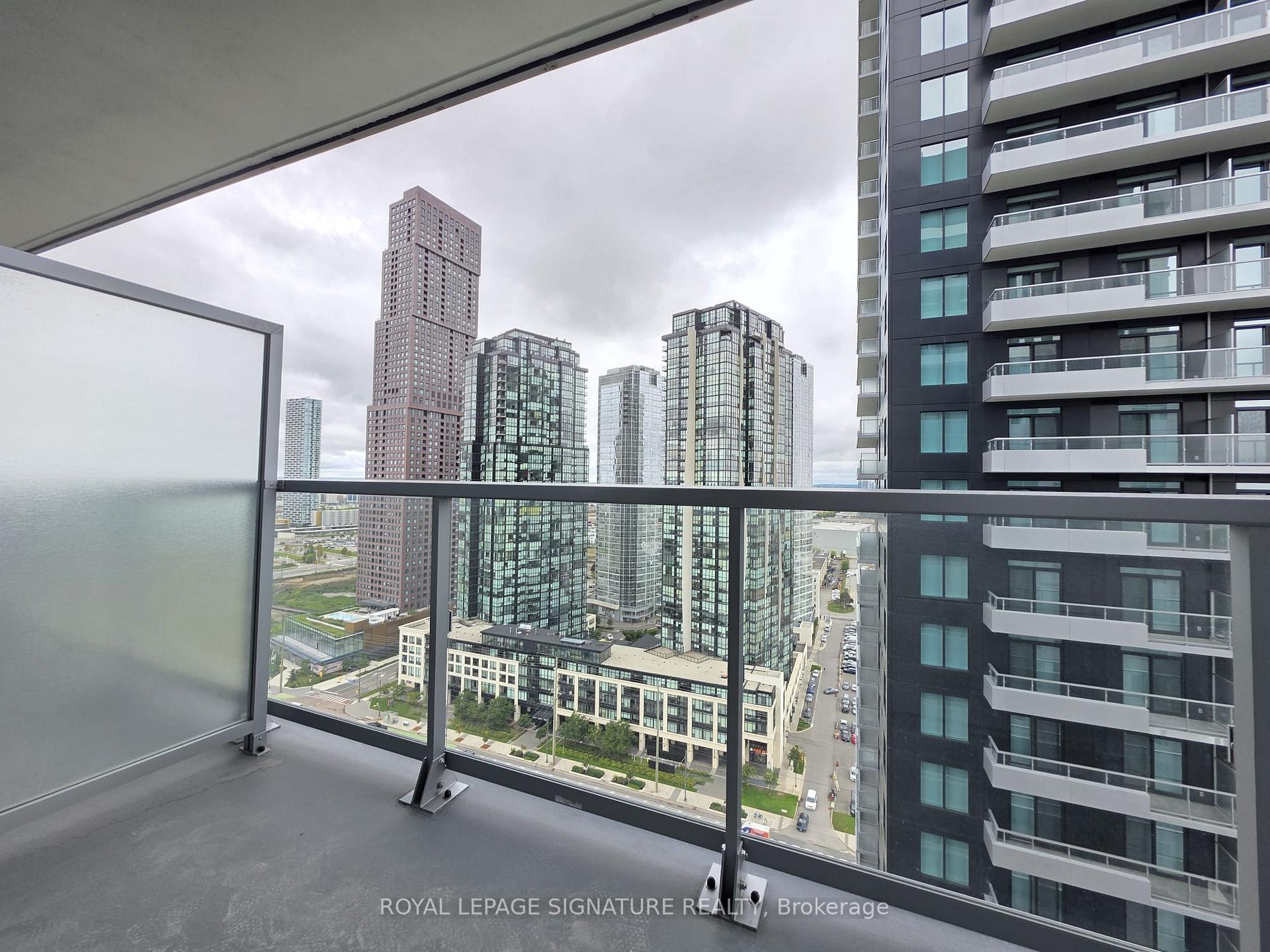 Photo 10 of Unit 2106, 21 Meadowdale Road, Vaughan, Vaughan Corporate Centre — HOMEH