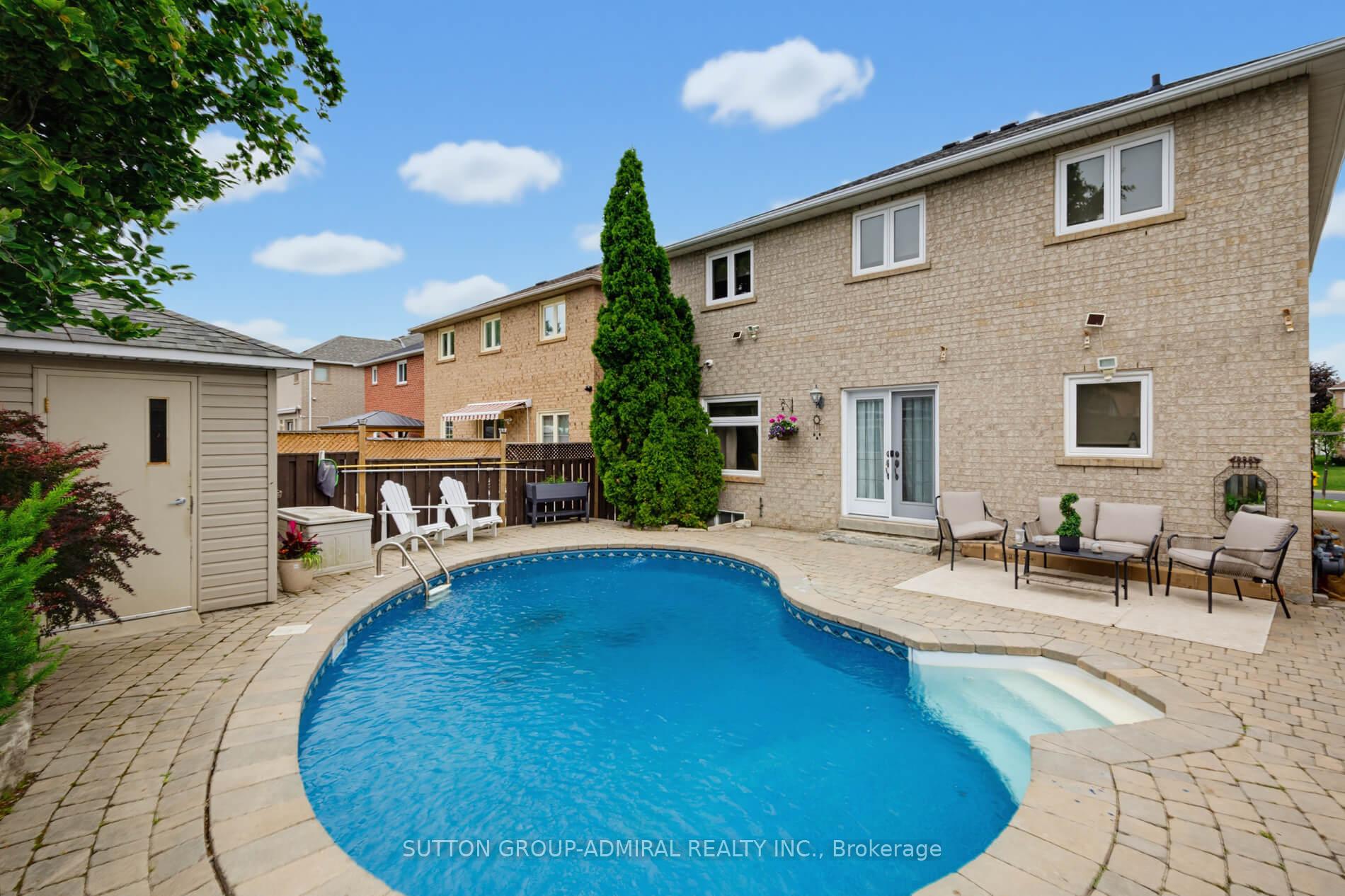 Photo 27 of 27 Pine Hollow Crescent, Vaughan, Maple — HOMEH