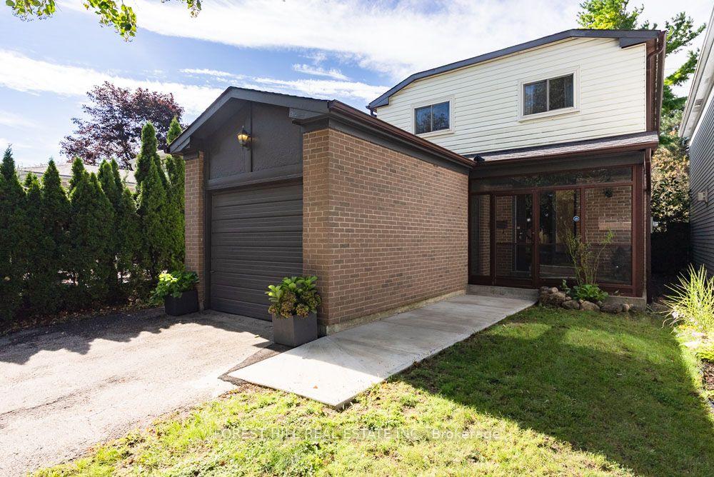 Photo 2 of 6 Snowshoe Crescent, Markham, German Mills — HOMEH