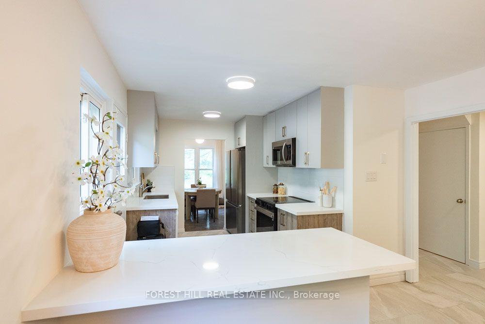 Photo 9 of 6 Snowshoe Crescent, Markham, German Mills — HOMEH