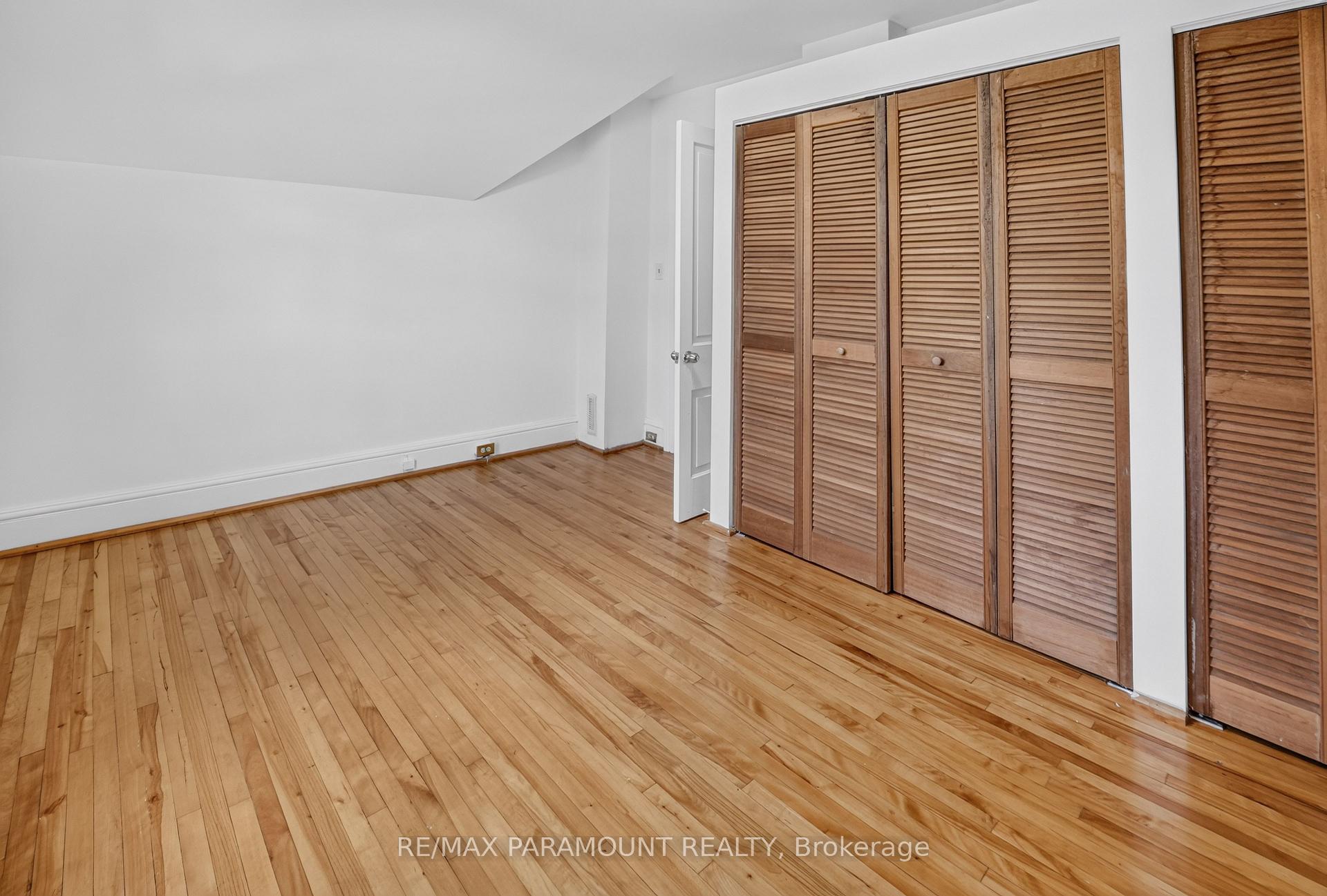 Photo 34 of 83 Concession Street, Cambridge, Christopher-Champlain — HOMEH