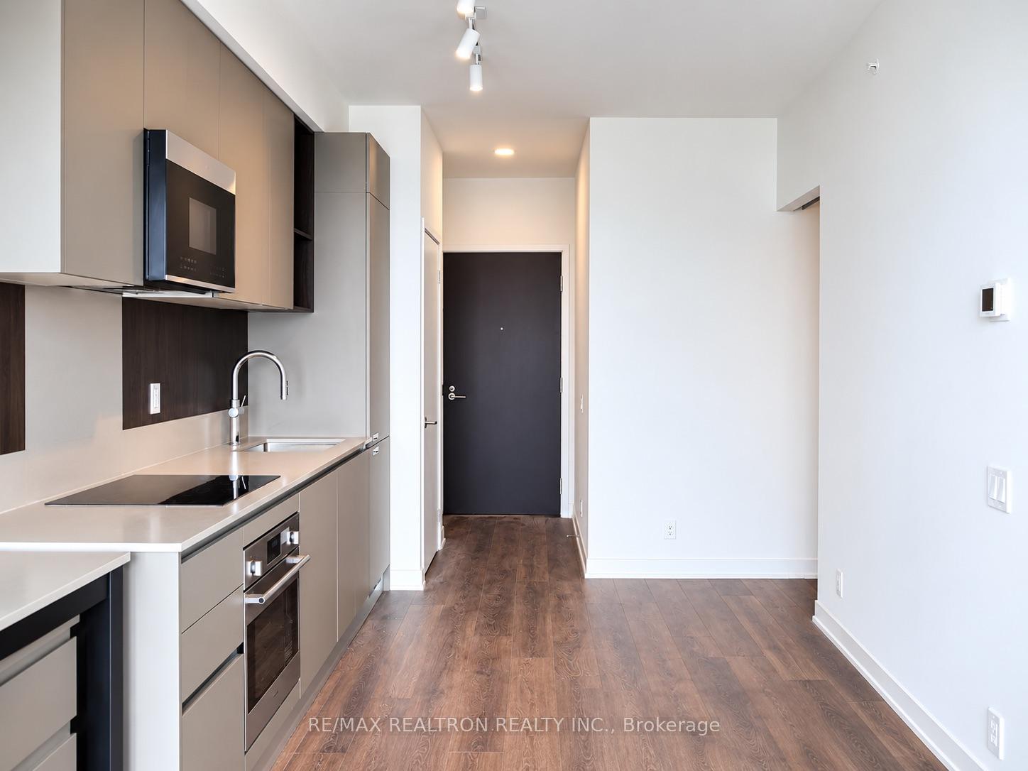 Photo 3 of Unit 2903, 39 Mary Street, Barrie, City Centre — HOMEH
