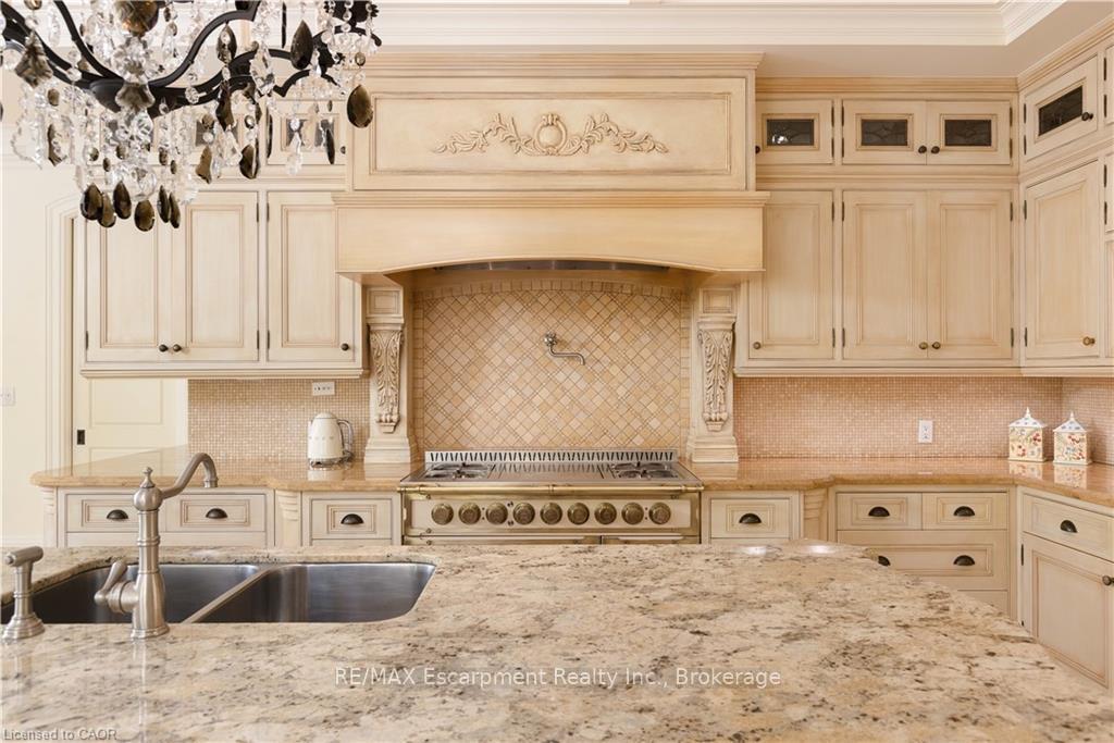 Photo 11 of 1081 Argyle Drive, Oakville, Morrison — HOMEH