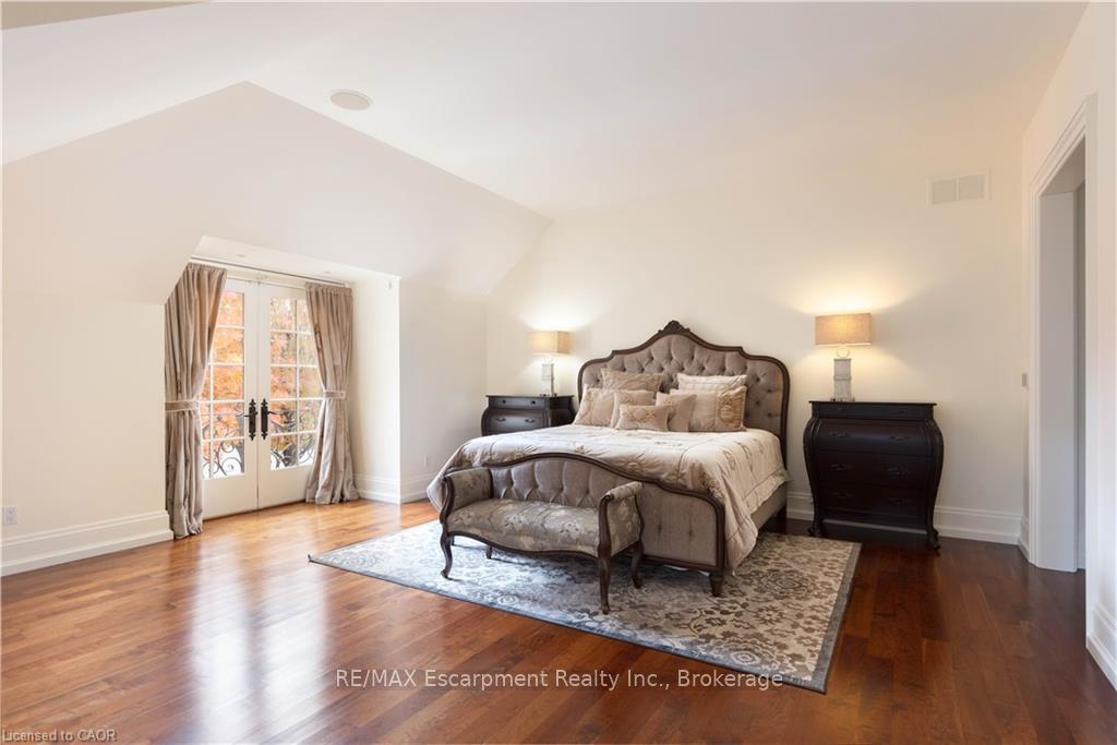 Photo 28 of 1081 Argyle Drive, Oakville, Morrison — HOMEH