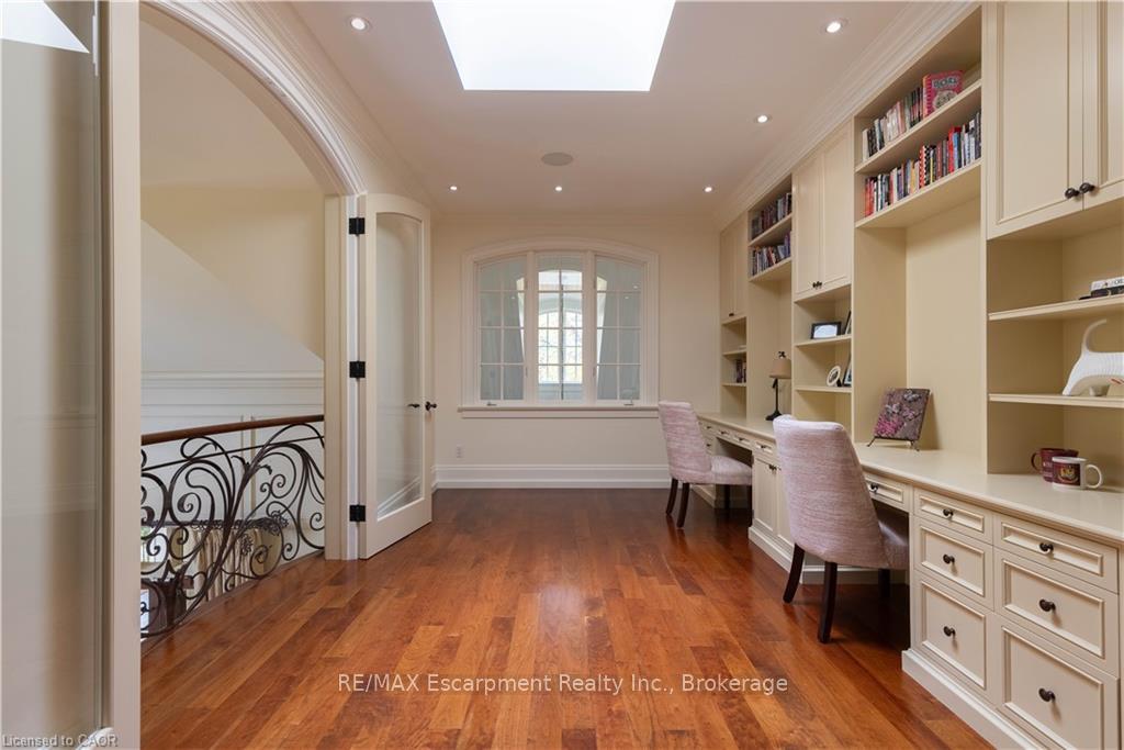 Photo 37 of 1081 Argyle Drive, Oakville, Morrison — HOMEH