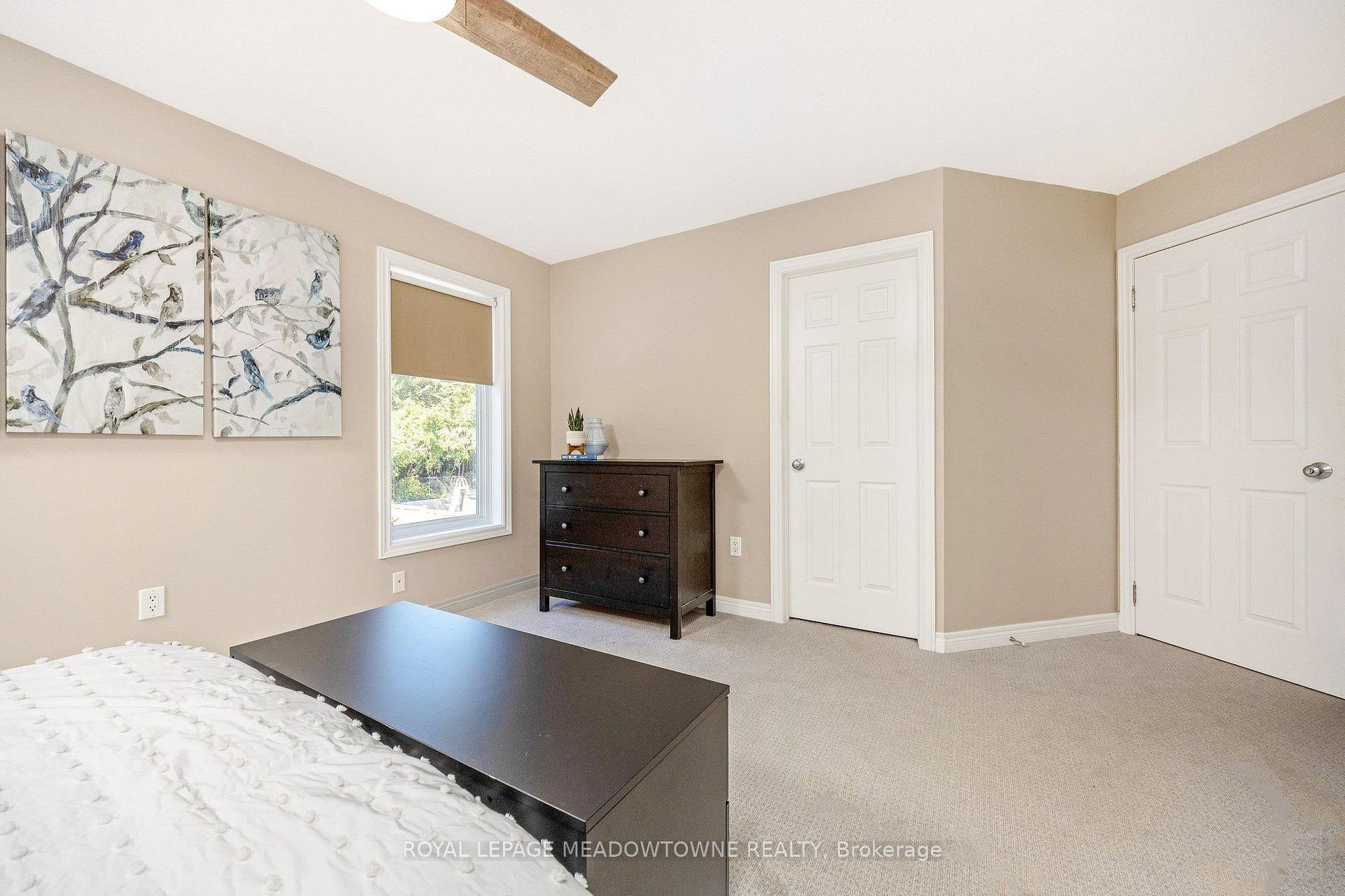 Photo 33 of 25 Salmon Way, Halton Hills, Acton — HOMEH