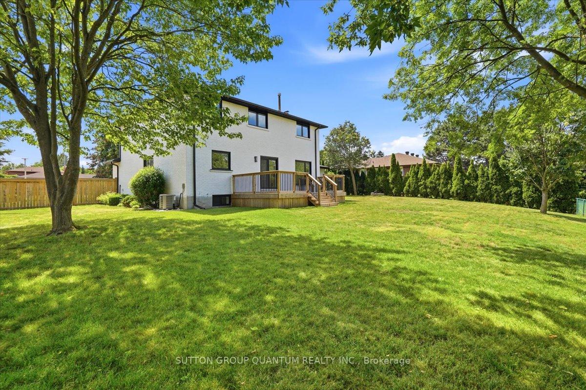 Photo 36 of 82 Marilyn Street, Caledon, Caledon East — HOMEH