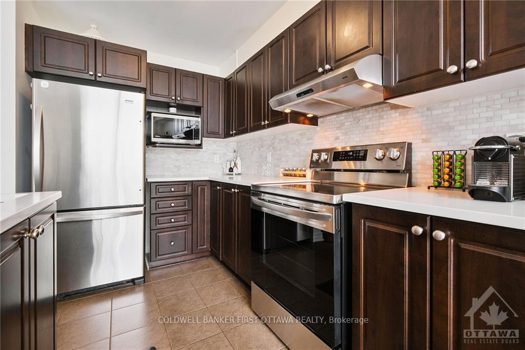 Photo 8 of 703 Whaley Ridge, Ottawa, Avalon East — HOMEH