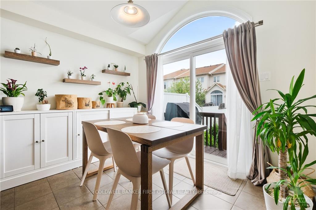 Photo 10 of 703 Whaley Ridge, Ottawa, Avalon East — HOMEH