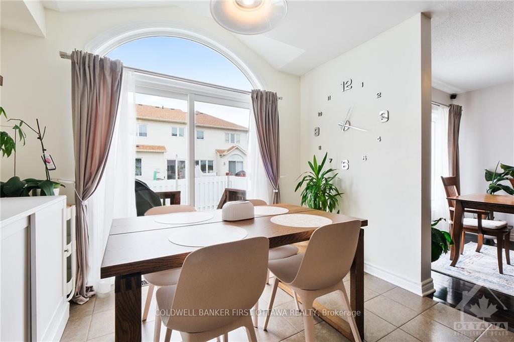 Photo 11 of 703 Whaley Ridge, Ottawa, Avalon East — HOMEH