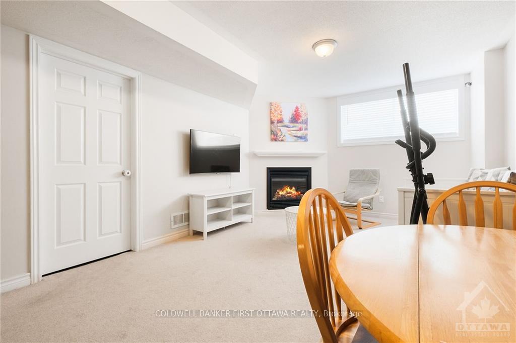 Photo 27 of 703 Whaley Ridge, Ottawa, Avalon East — HOMEH