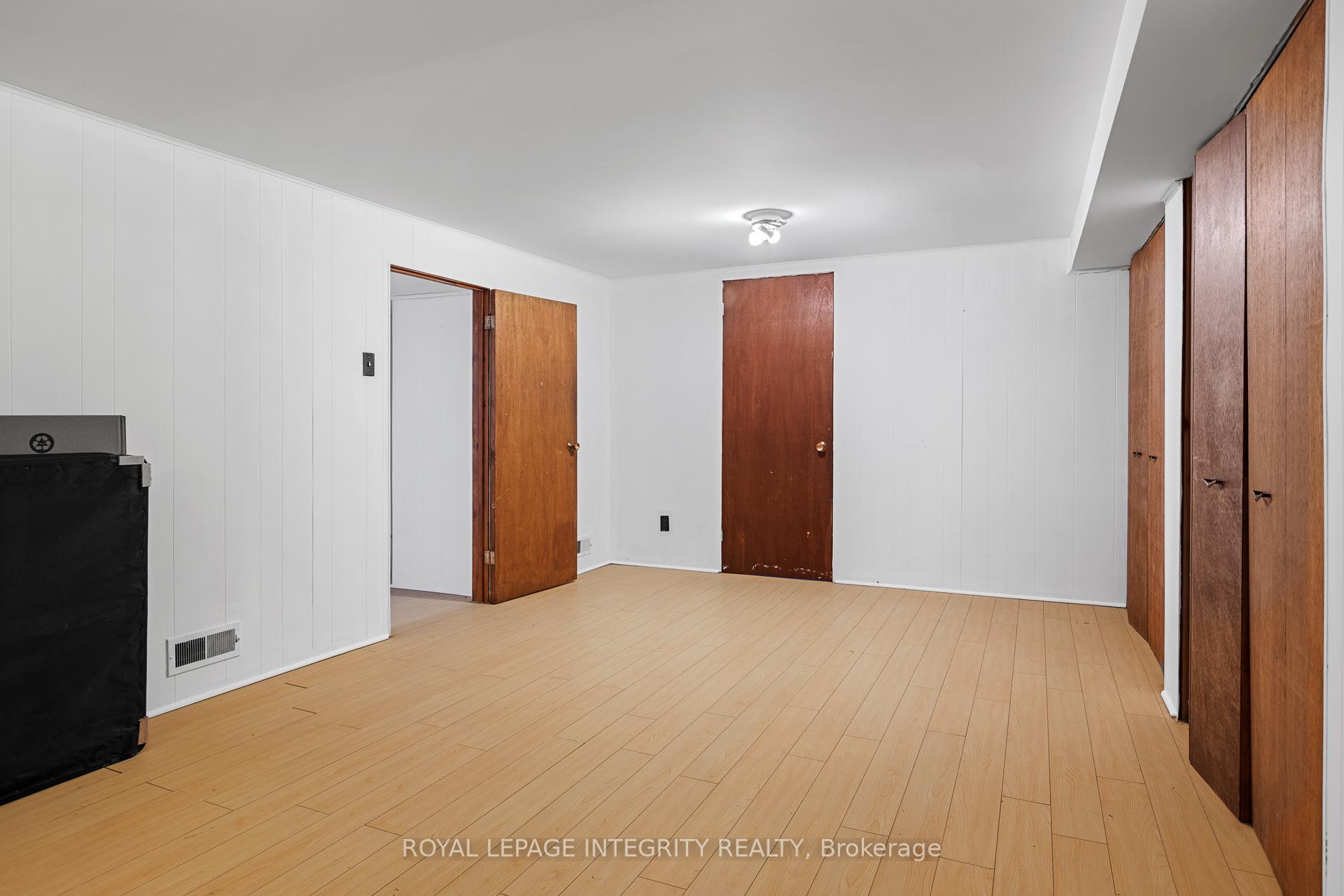 Photo 10 of 65 David Drive, Ottawa, Meadowlands/St. Claire Gardens — HOMEH