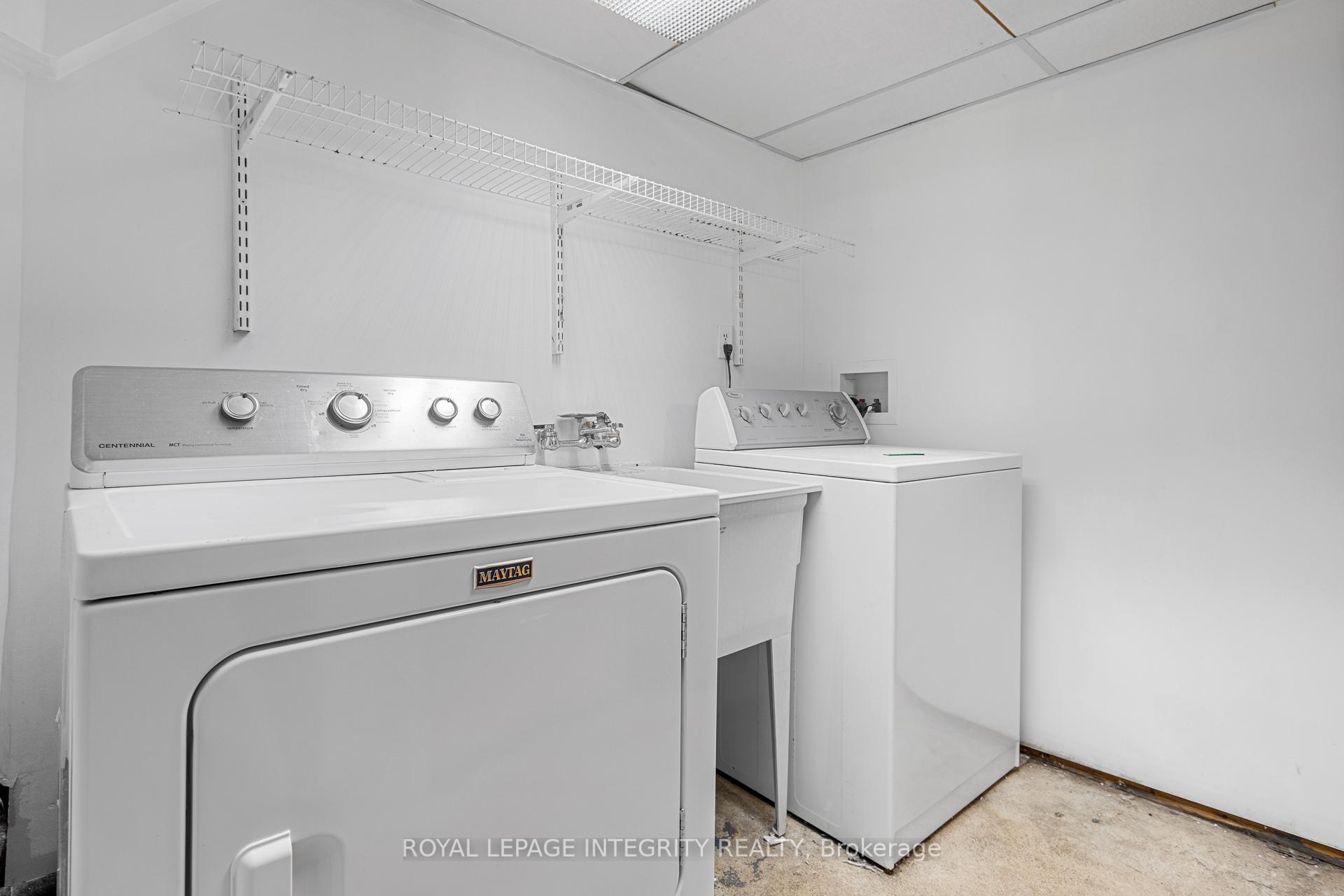 Photo 15 of 65 David Drive, Ottawa, Meadowlands/St. Claire Gardens — HOMEH