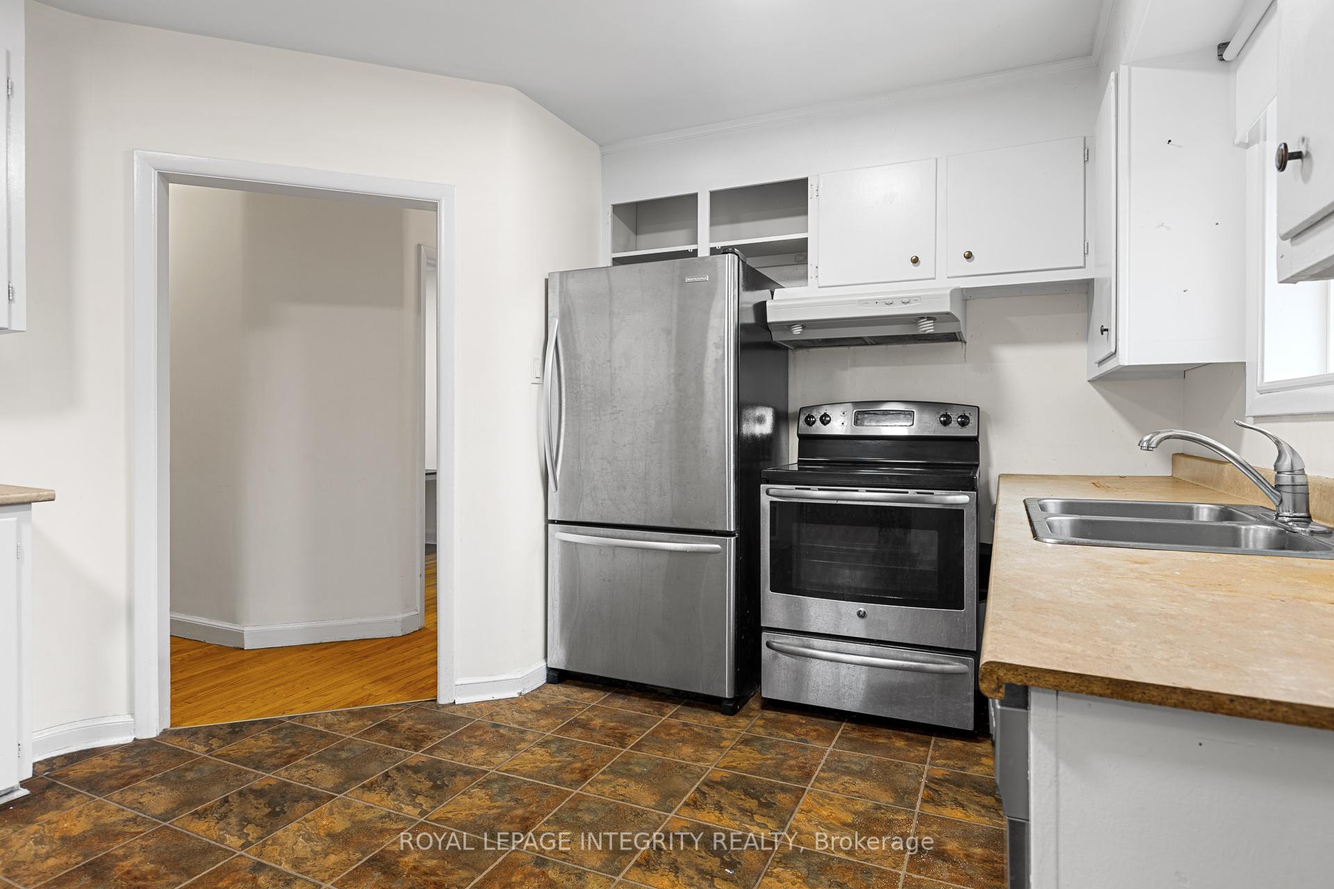 Photo 18 of 65 David Drive, Ottawa, Meadowlands/St. Claire Gardens — HOMEH