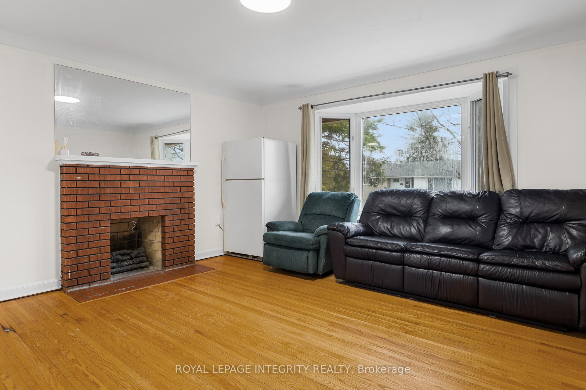 Photo 31 of 65 David Drive, Ottawa, Meadowlands/St. Claire Gardens — HOMEH