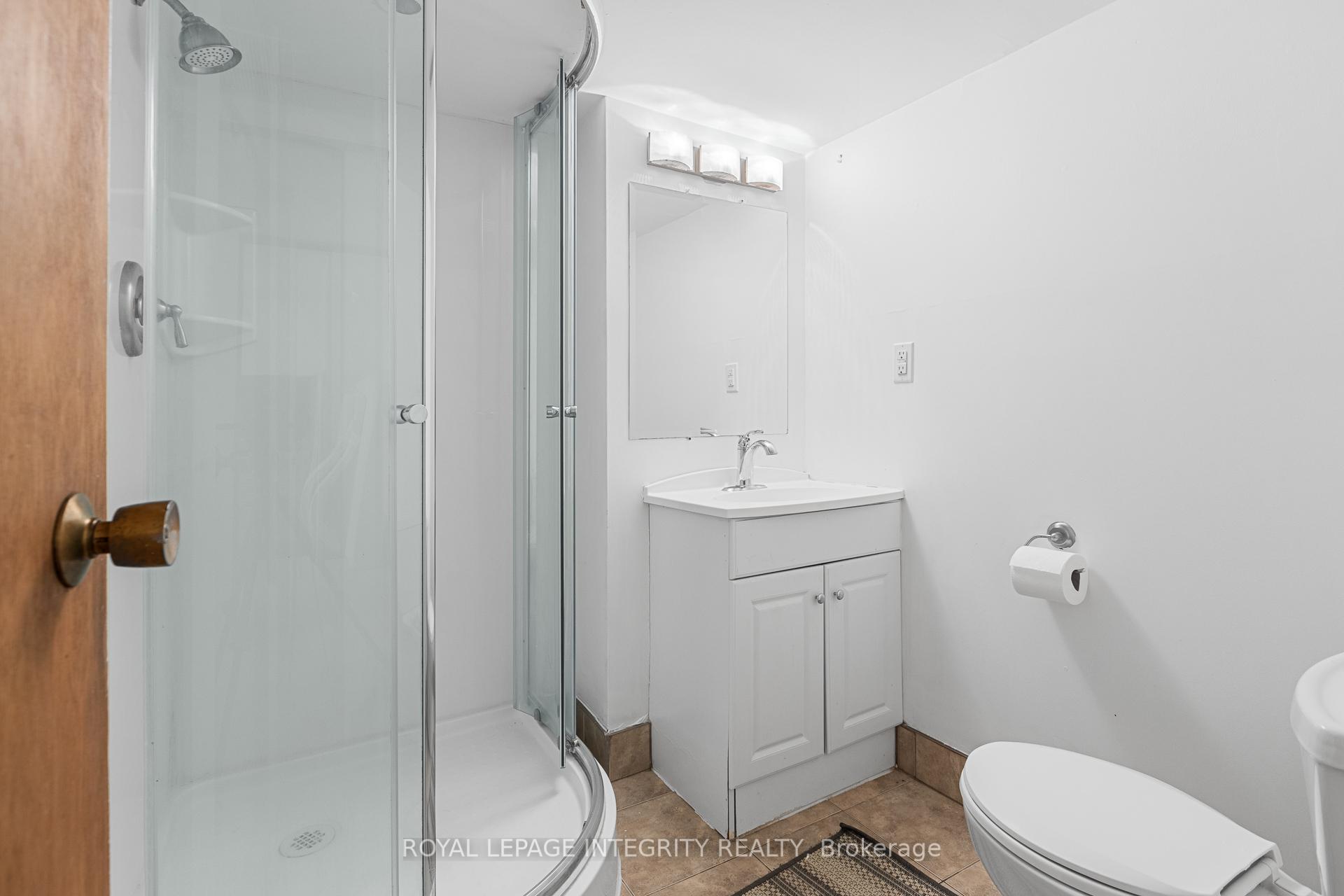 Photo 34 of 65 David Drive, Ottawa, Meadowlands/St. Claire Gardens — HOMEH