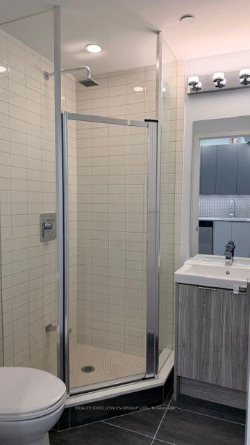 Photo 14 of Unit 1706, 2916 Highway 7 Road, Vaughan, Concord — HOMEH