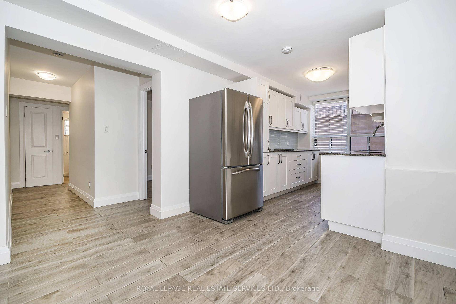 Photo 18 of Unit 1A, 2637 Keele Street, North York, Maple Leaf — HOMEH