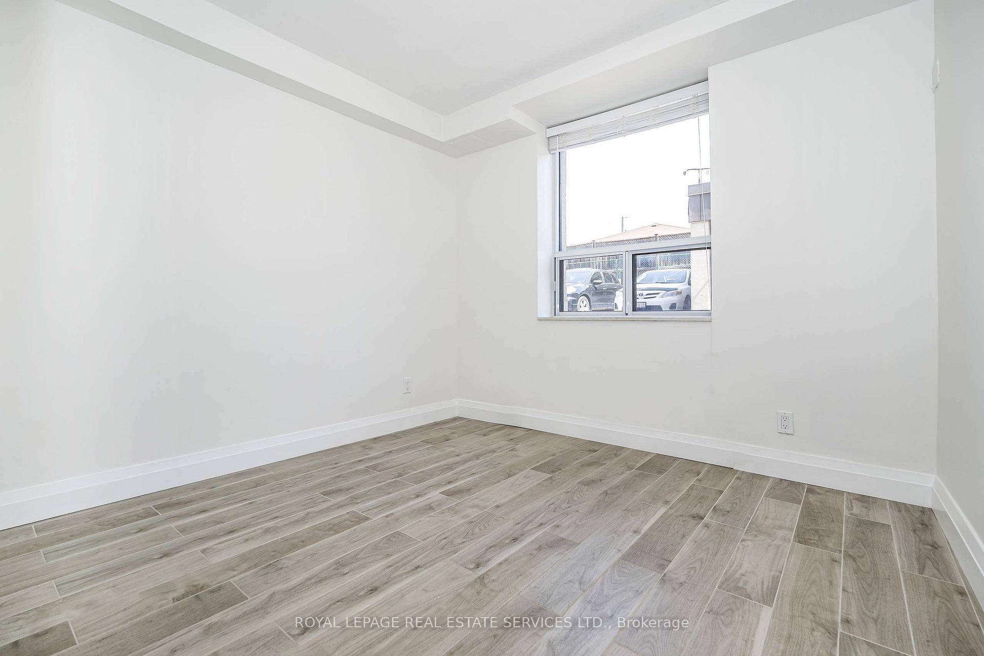 Photo 21 of Unit 1A, 2637 Keele Street, North York, Maple Leaf — HOMEH