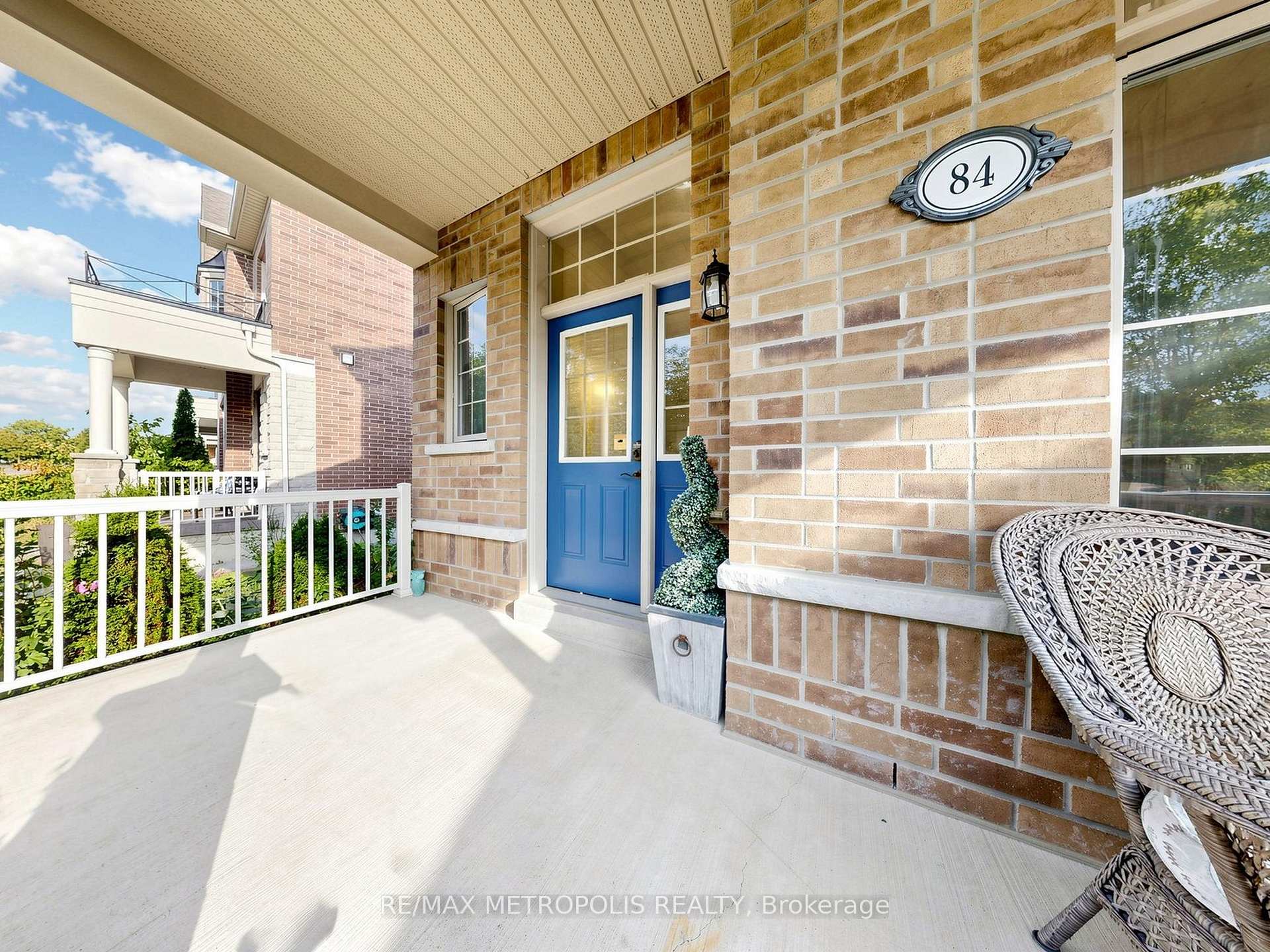 Photo 6 of 84 Braebrook Drive, Whitby, Rolling Acres — HOMEH