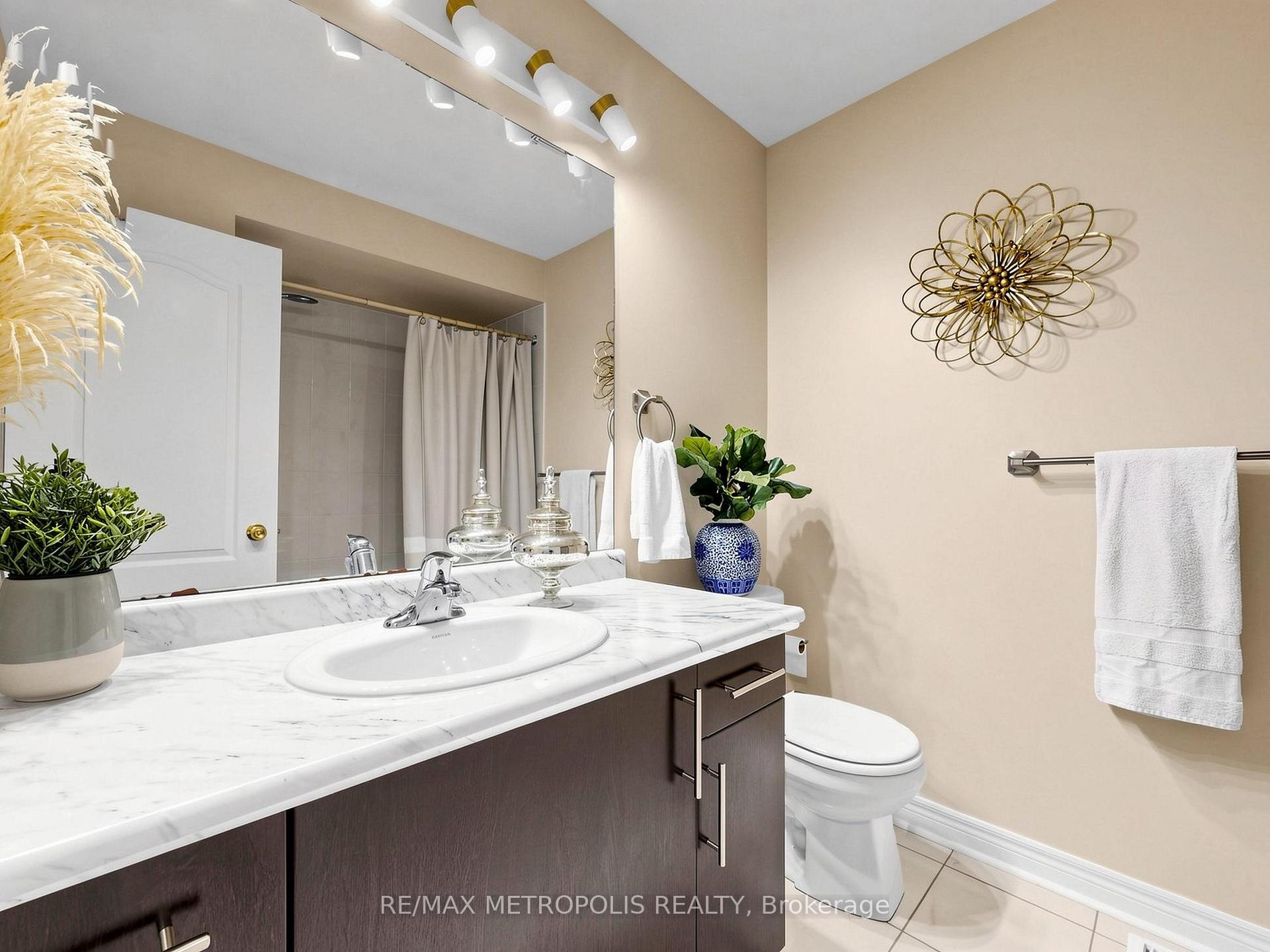 Photo 25 of 84 Braebrook Drive, Whitby, Rolling Acres — HOMEH
