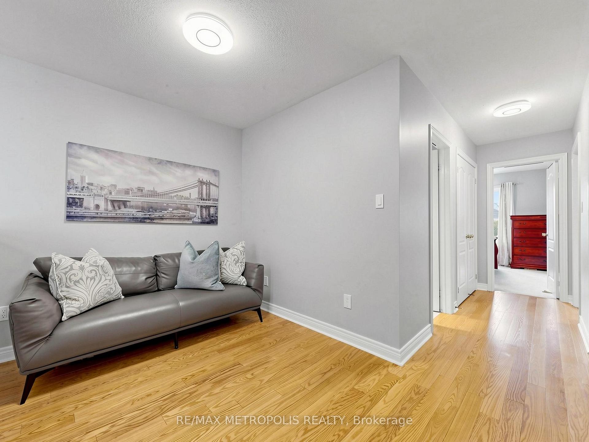 Photo 37 of 84 Braebrook Drive, Whitby, Rolling Acres — HOMEH