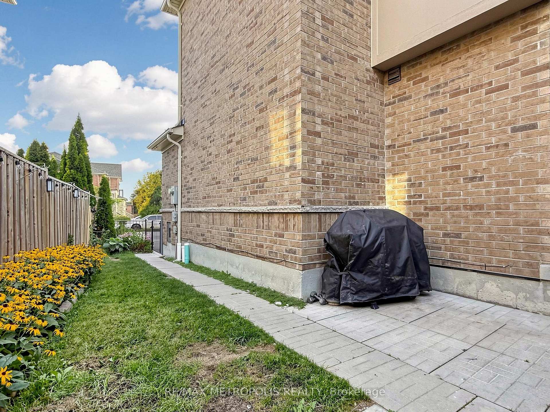 Photo 47 of 84 Braebrook Drive, Whitby, Rolling Acres — HOMEH