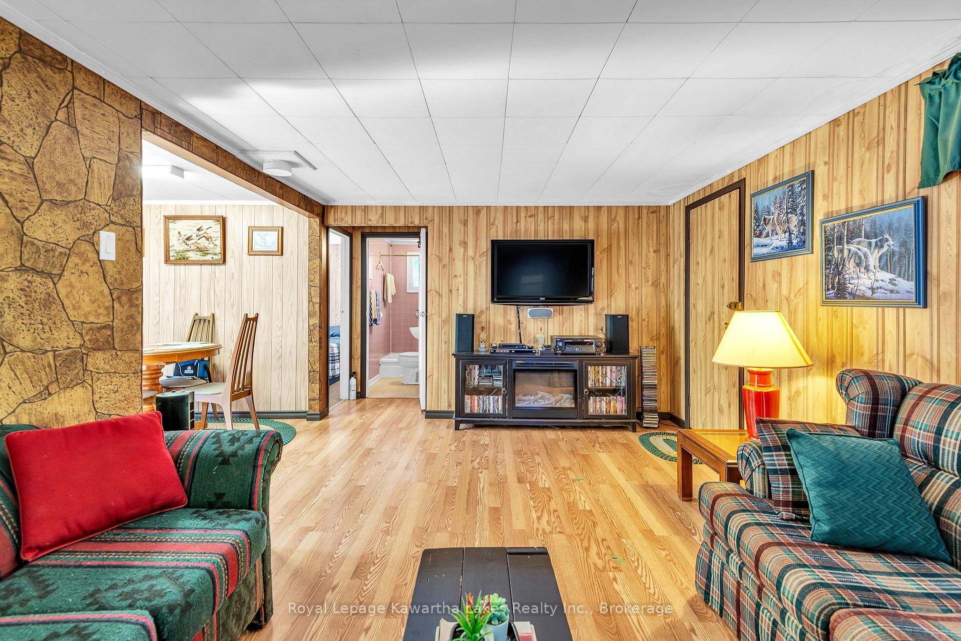 Photo 14 of 32 Sunset Lane, Kawartha Lakes, Somerville — HOMEH