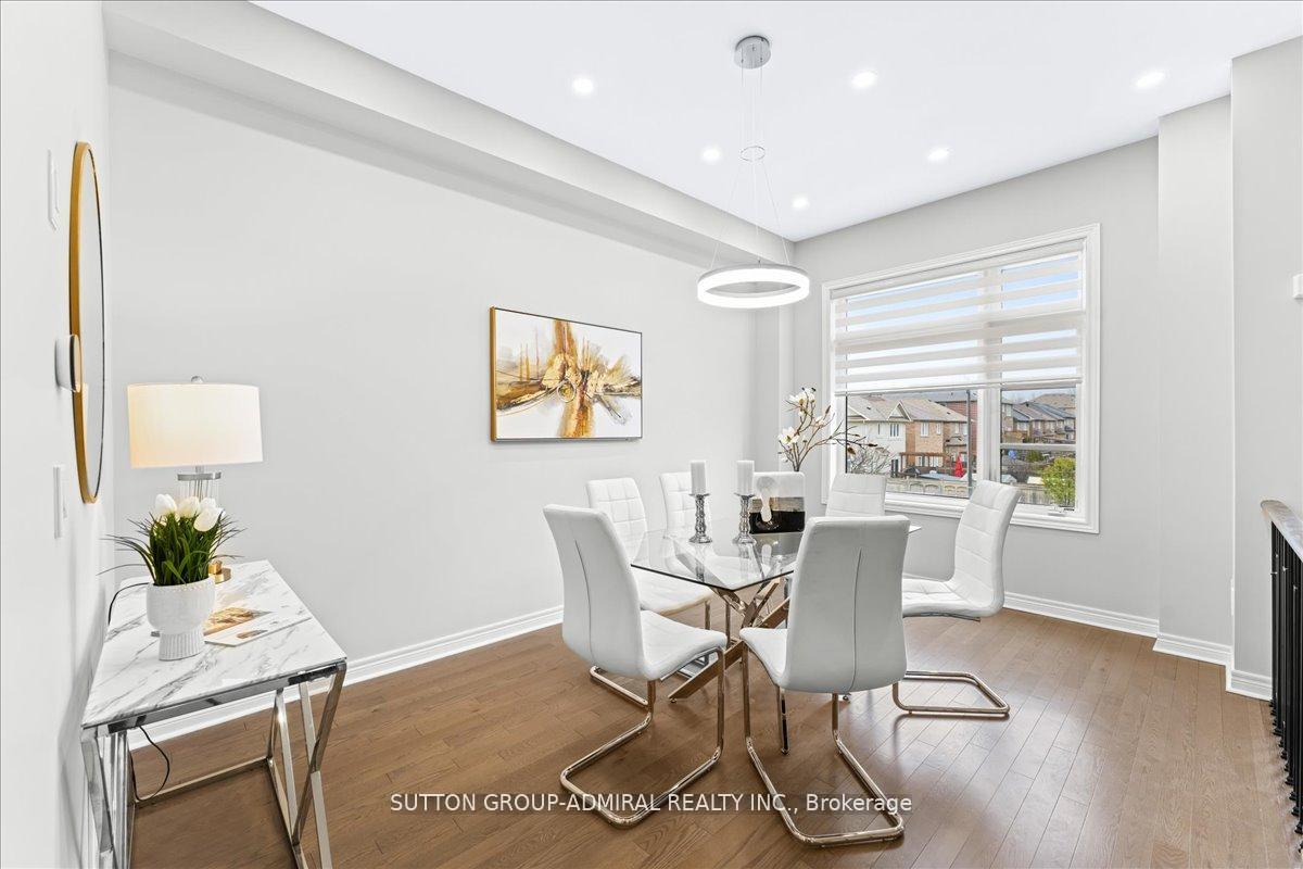 Photo 19 of 131 Lebovic Campus Drive, Vaughan, Patterson — HOMEH