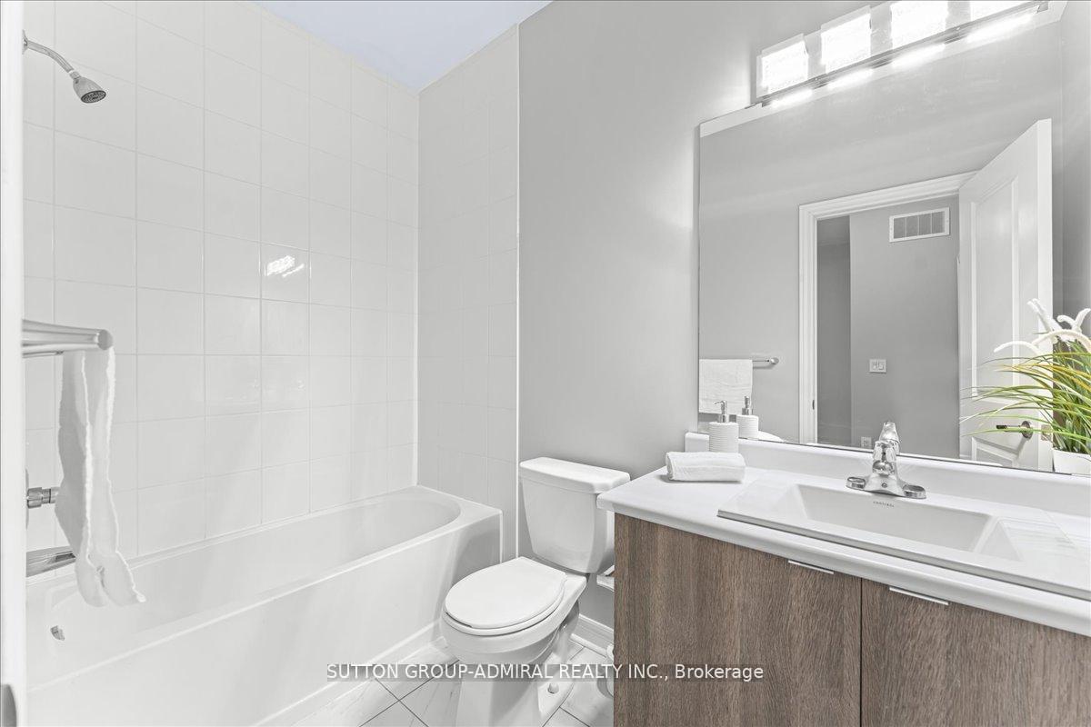 Photo 21 of 131 Lebovic Campus Drive, Vaughan, Patterson — HOMEH