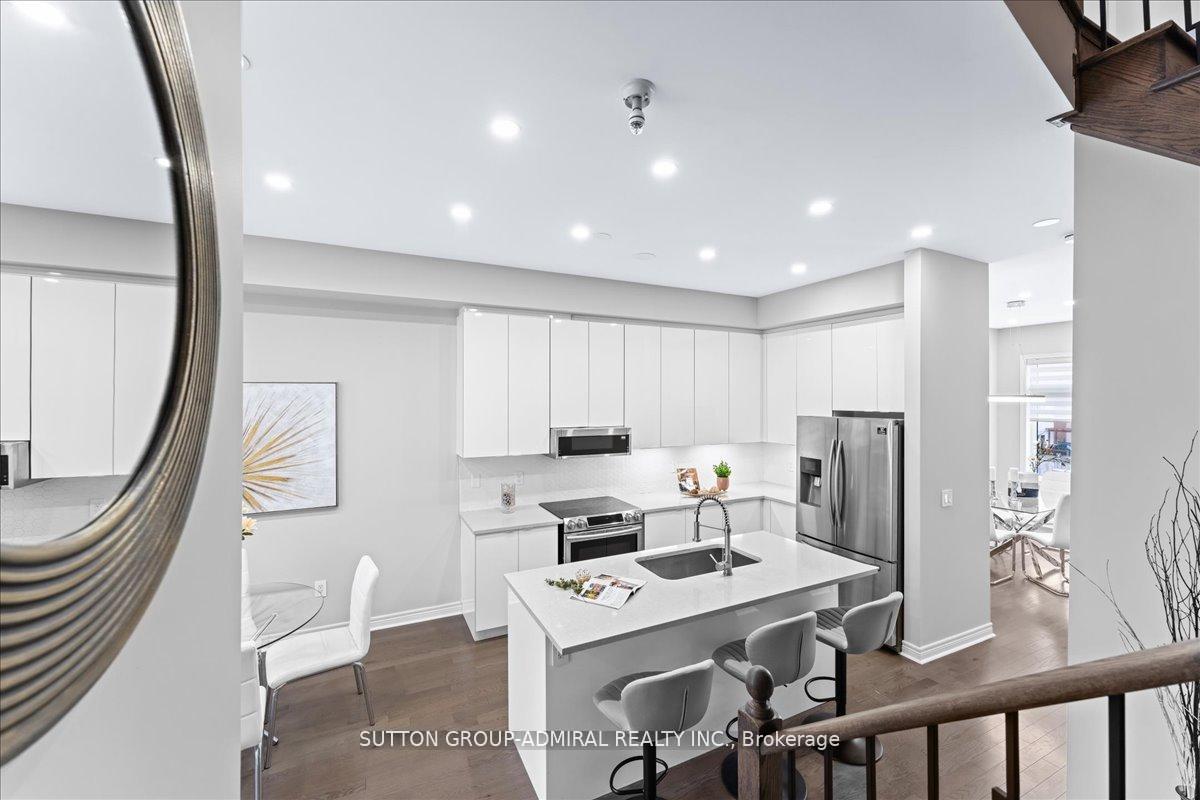 Photo 24 of 131 Lebovic Campus Drive, Vaughan, Patterson — HOMEH