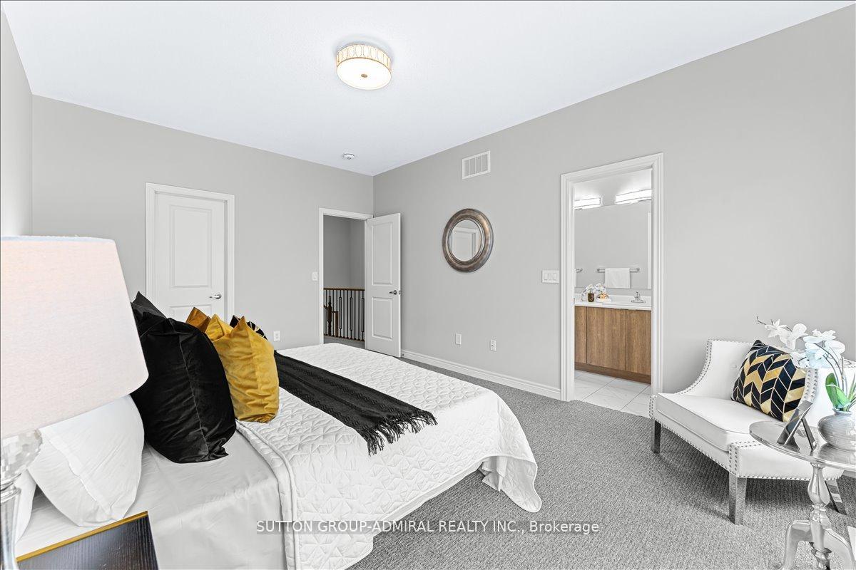 Photo 32 of 131 Lebovic Campus Drive, Vaughan, Patterson — HOMEH