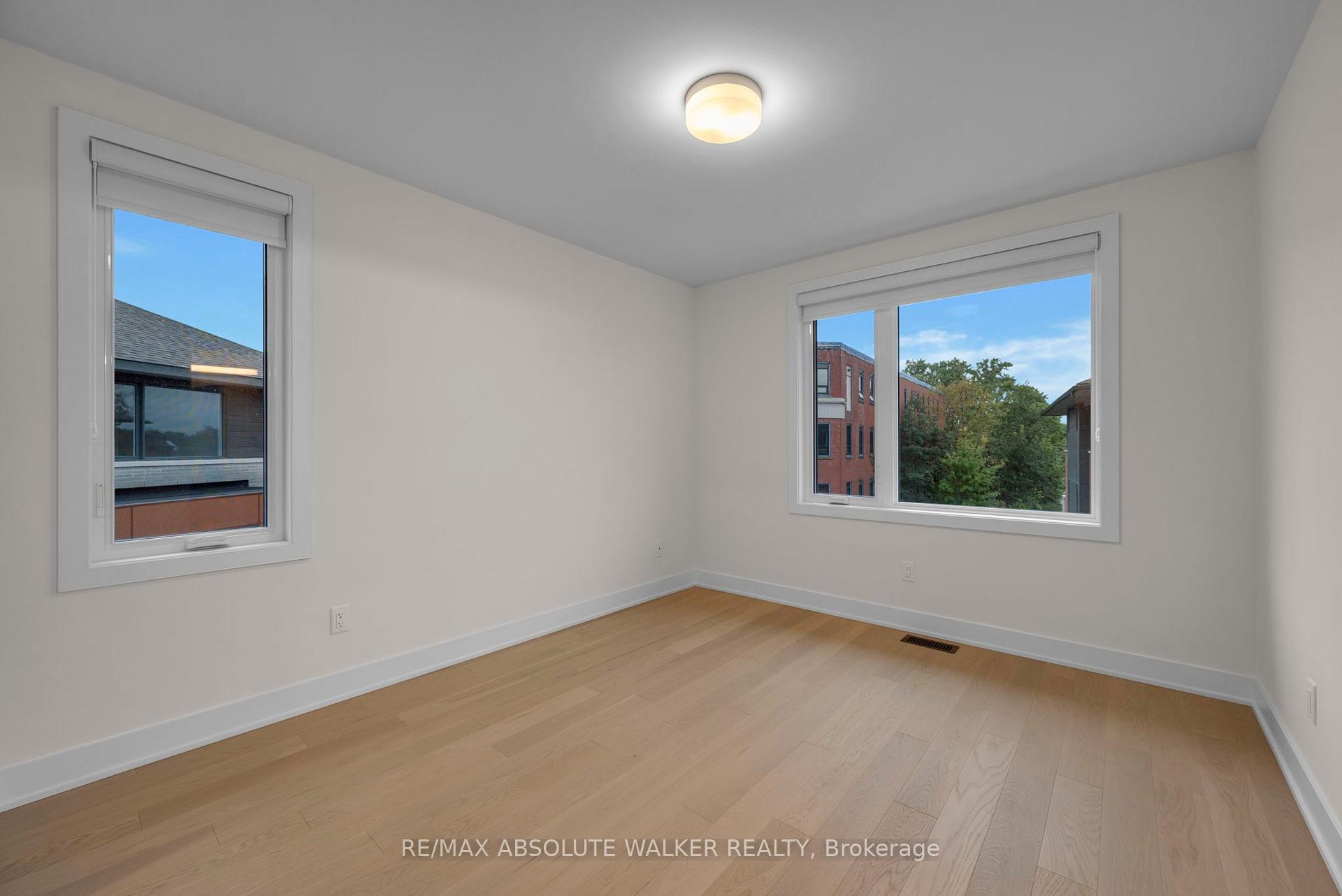 Photo 20 of 22 Oblats Avenue, Ottawa, Ottawa East — HOMEH
