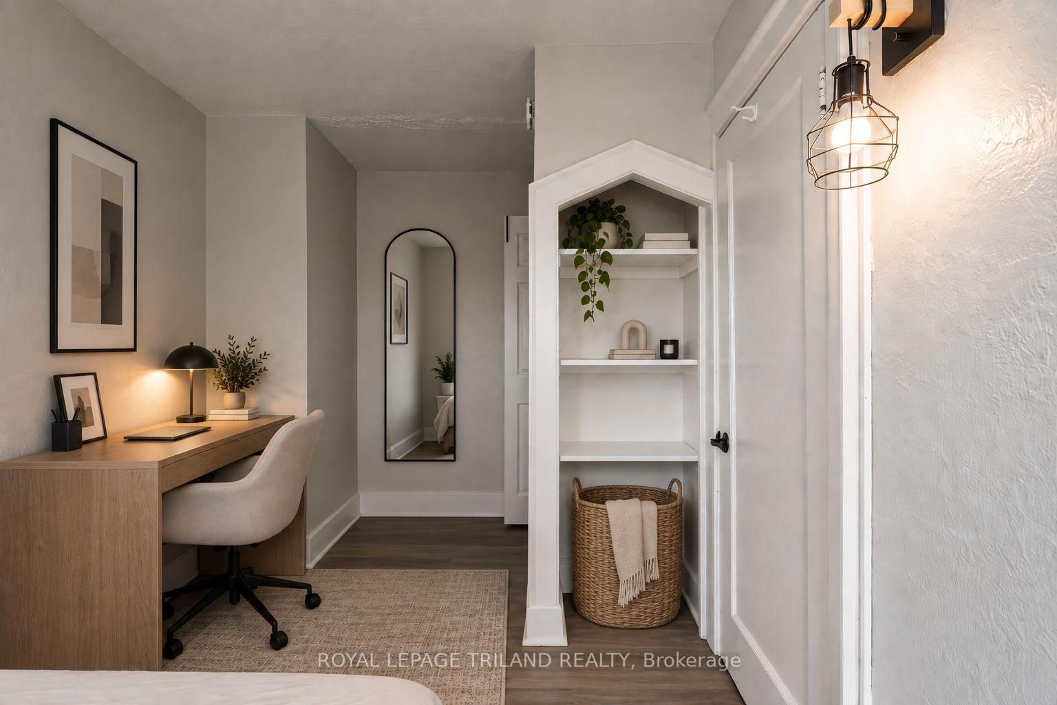 Photo 6 of Unit 10, 425 Mckenzie Avenue, London, South F — HOMEH